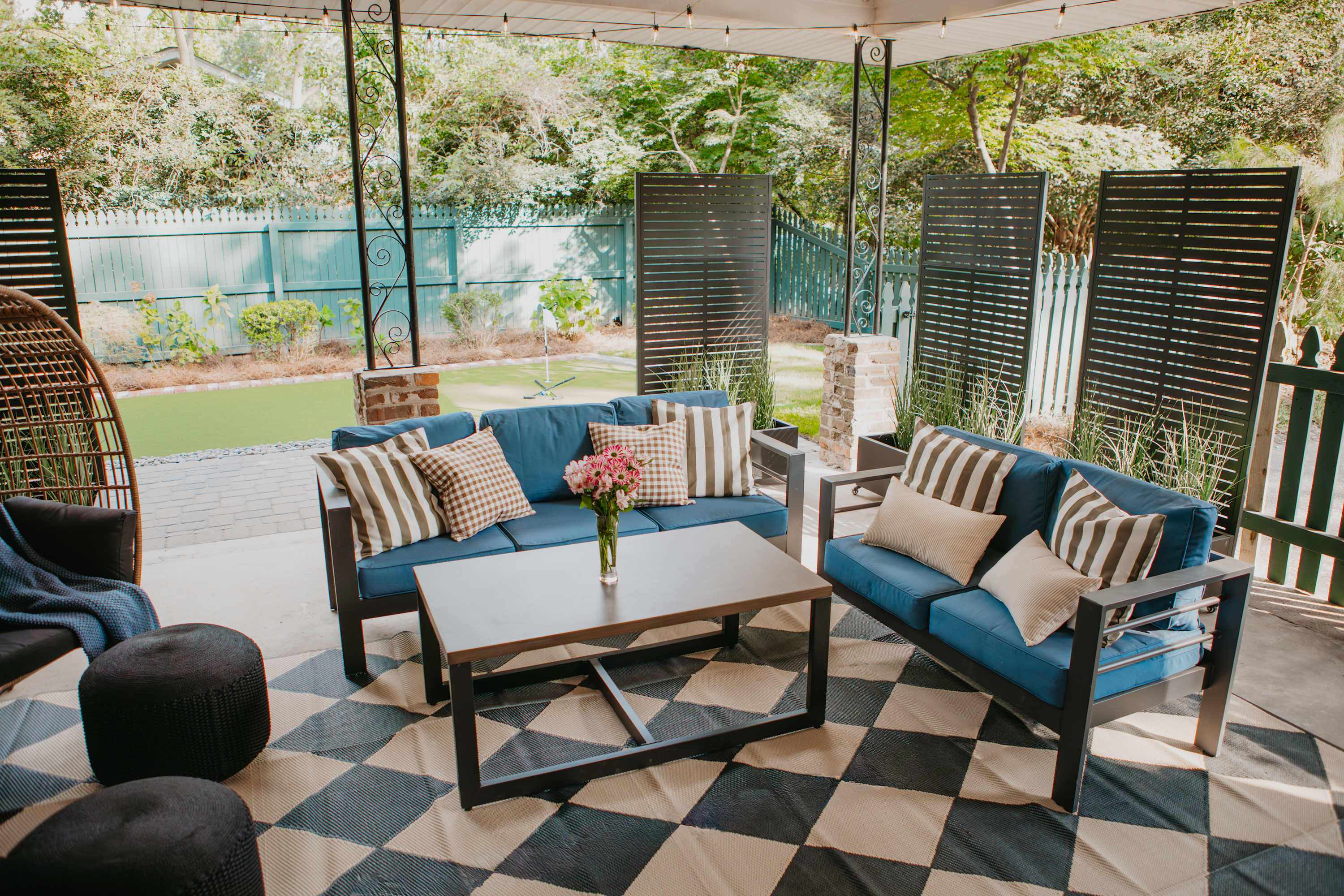 Whether it’s brunch with the crew, a solo coffee date, or an impromptu dance floor under the stars, the patio’s got you covered (literally).