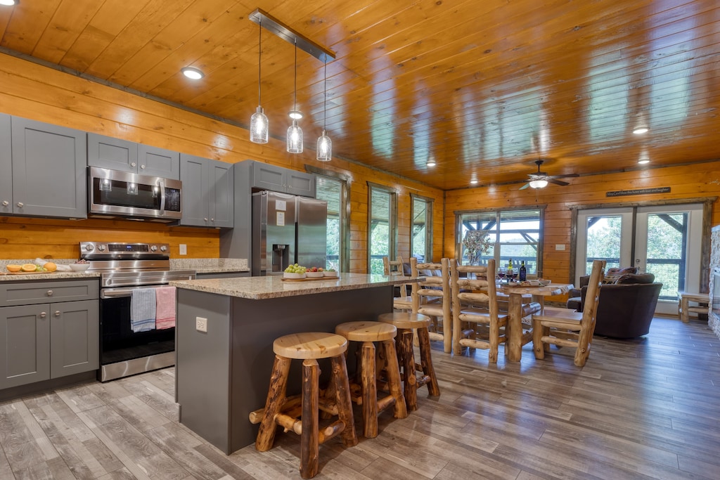 Rustic meets modern in this stunning kitchen.