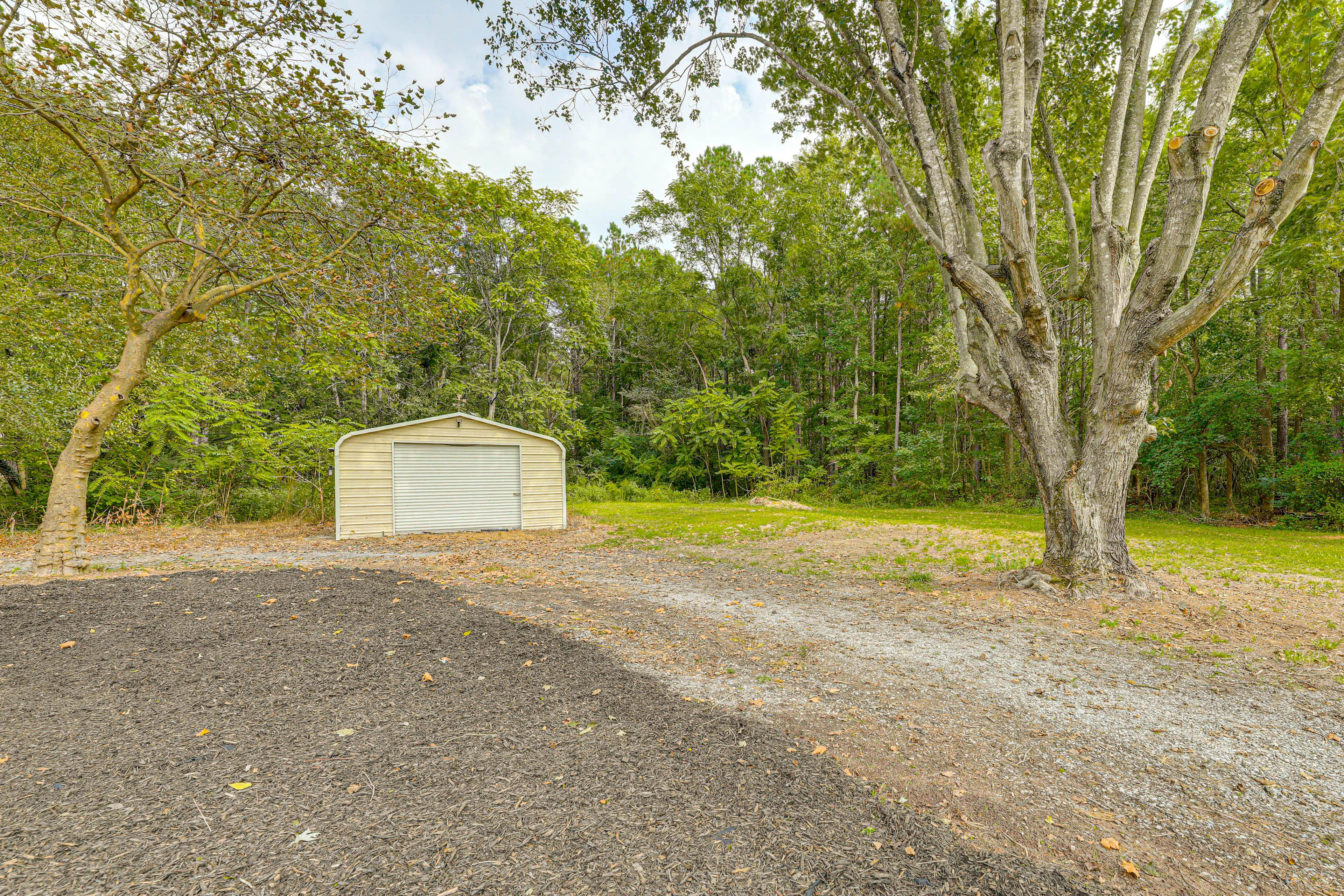 Winter Relaxation: Cozy Cabin Near Delaware Bay!