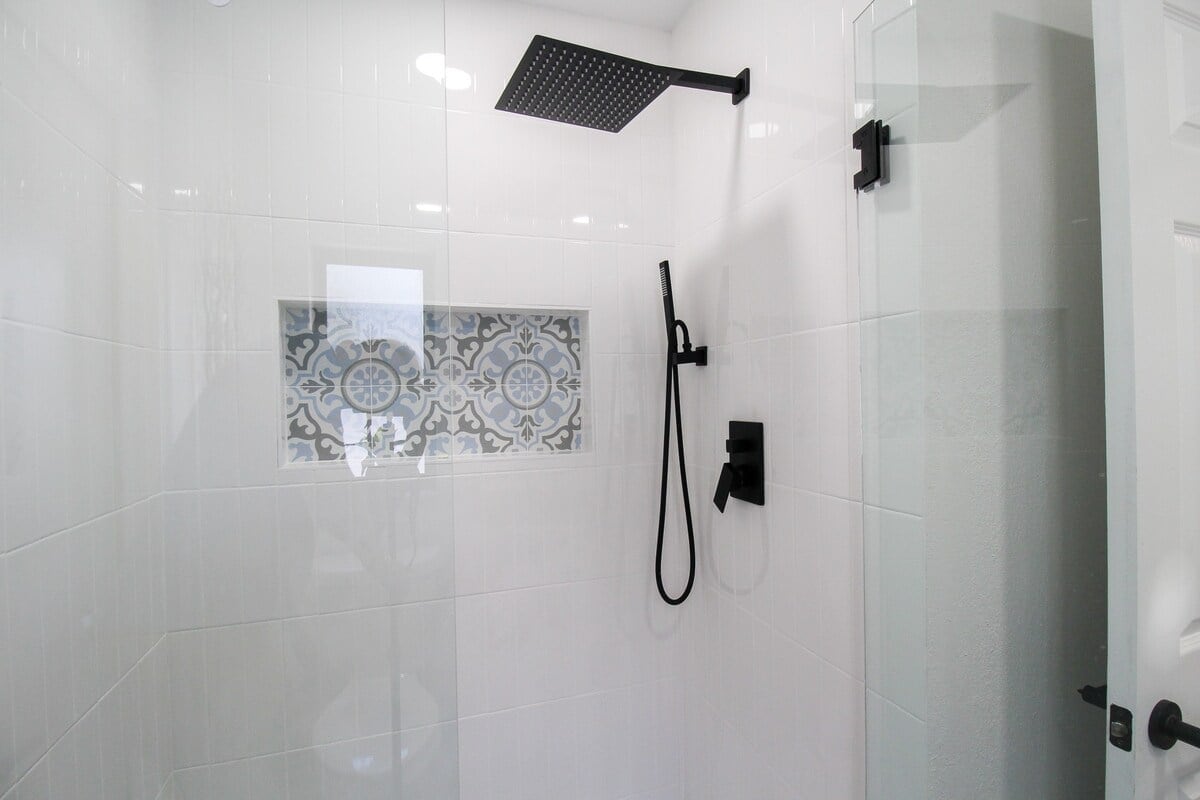 Rainfall Showerhead And Detachable Showerhead