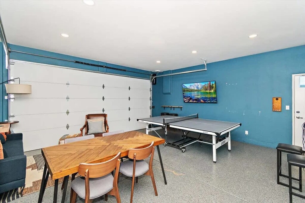 Table tennis court available