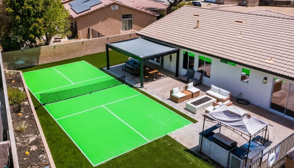 Private pickleball court for your use.