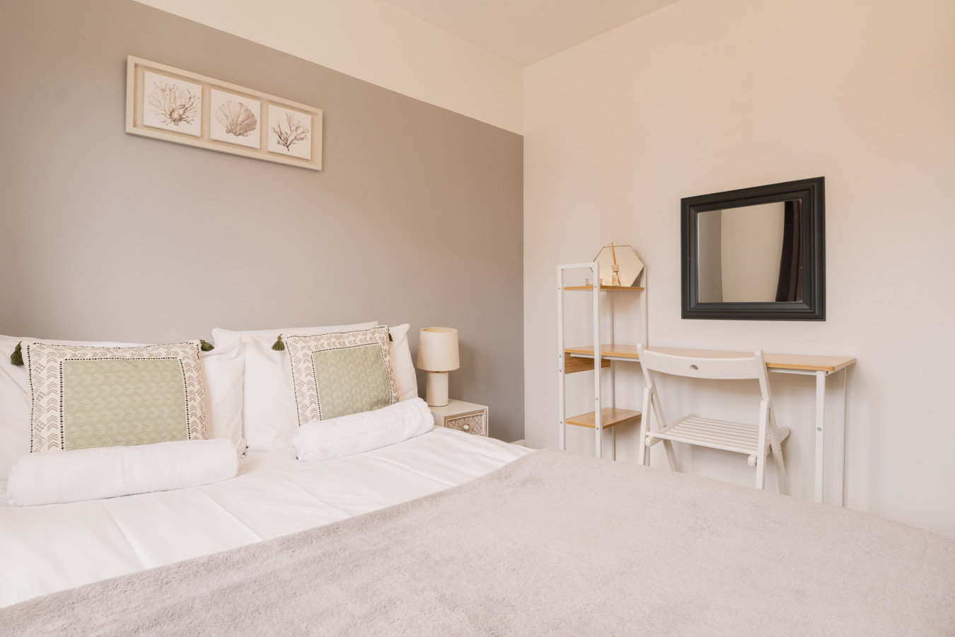 Beautiful 3 Bedroom Home Near Worcester