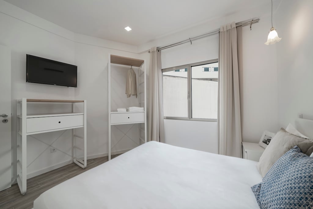 Bedroom with double bed