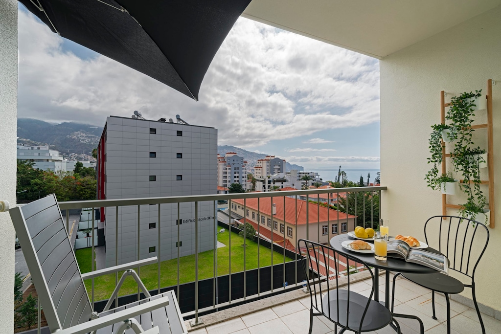 Balcony with sea view