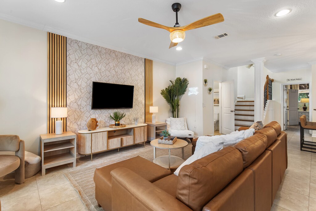 Your perfect vacation starts right here. Welcome to a living room designed for living.