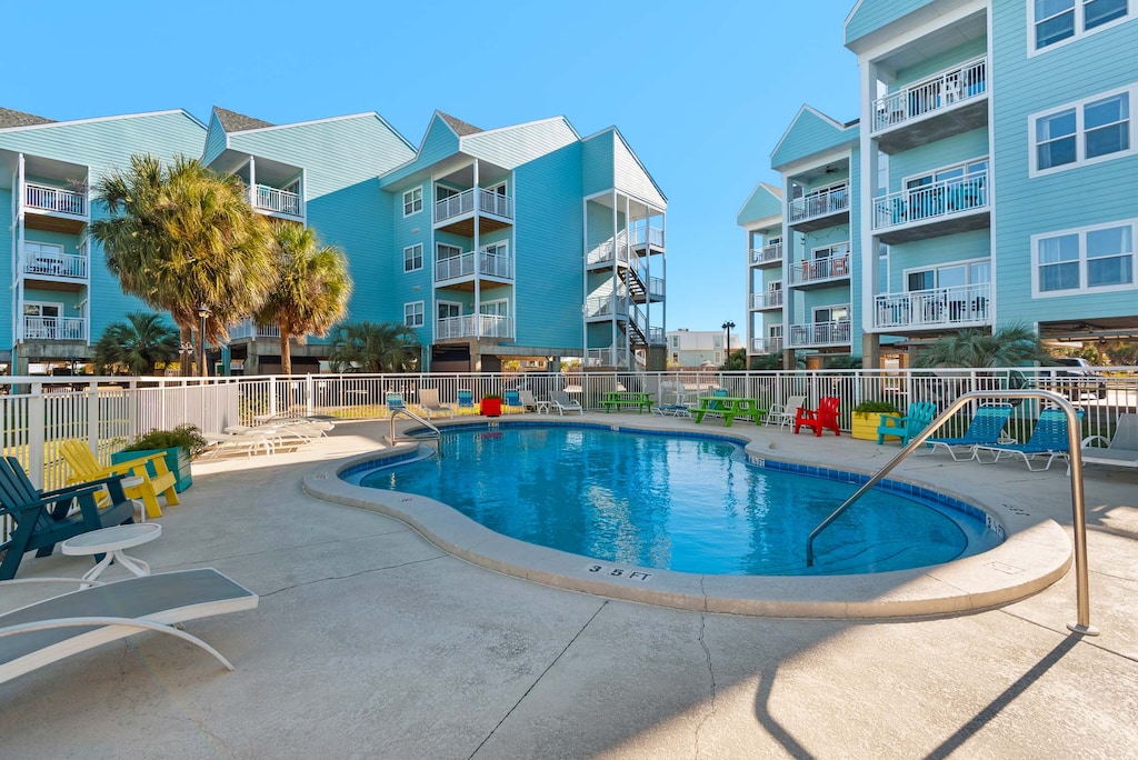 Baywatch community pool