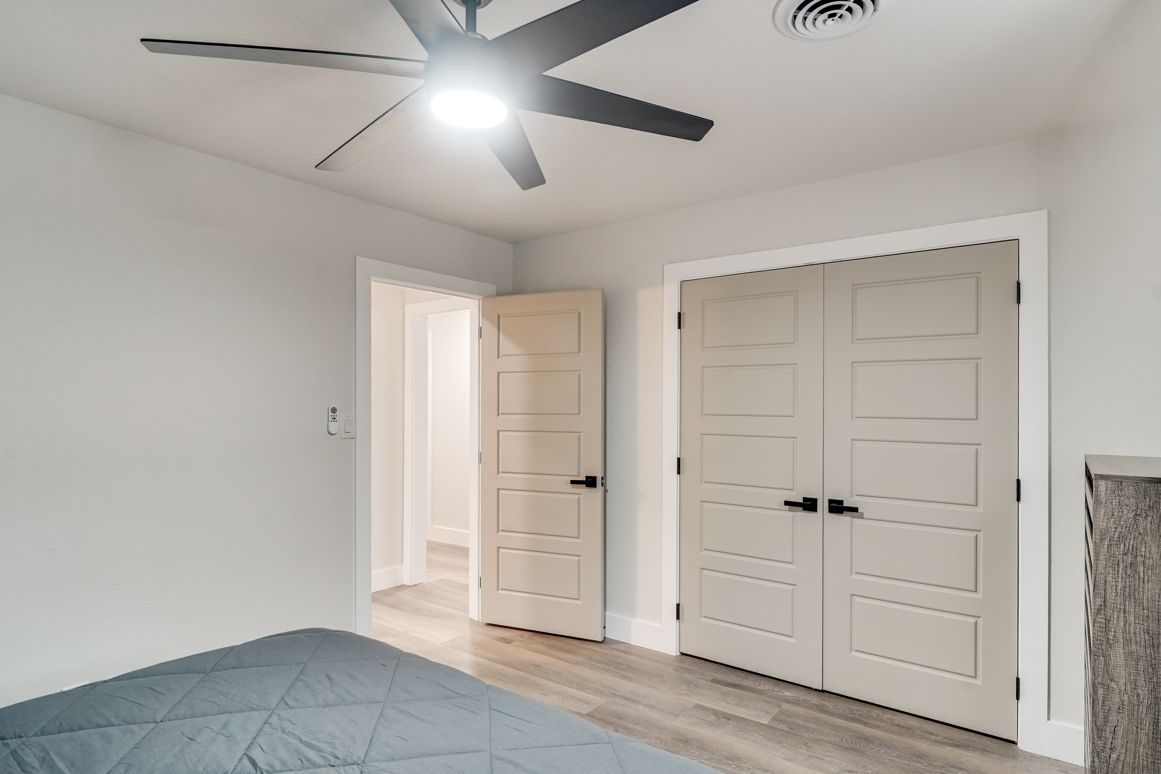 Backyard & Game Room! Home in Heart of Midland