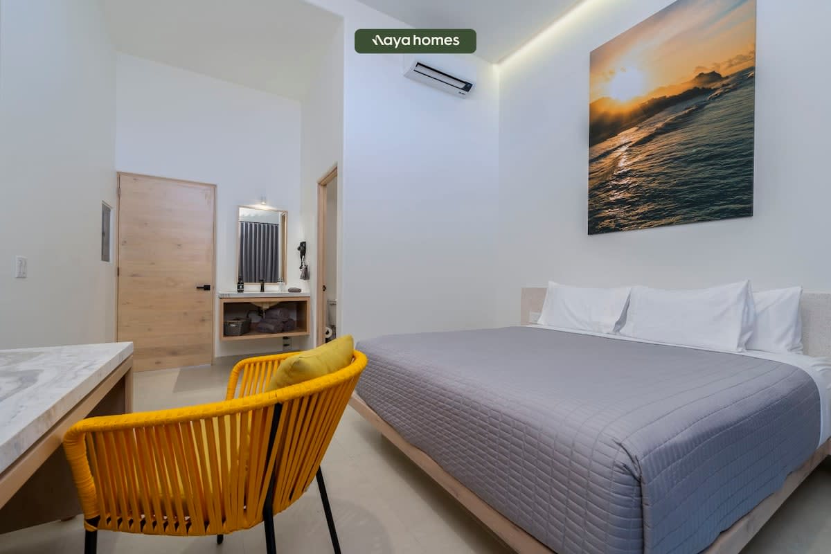 New 1BR Condo near Marina - Downtown - Pool - King