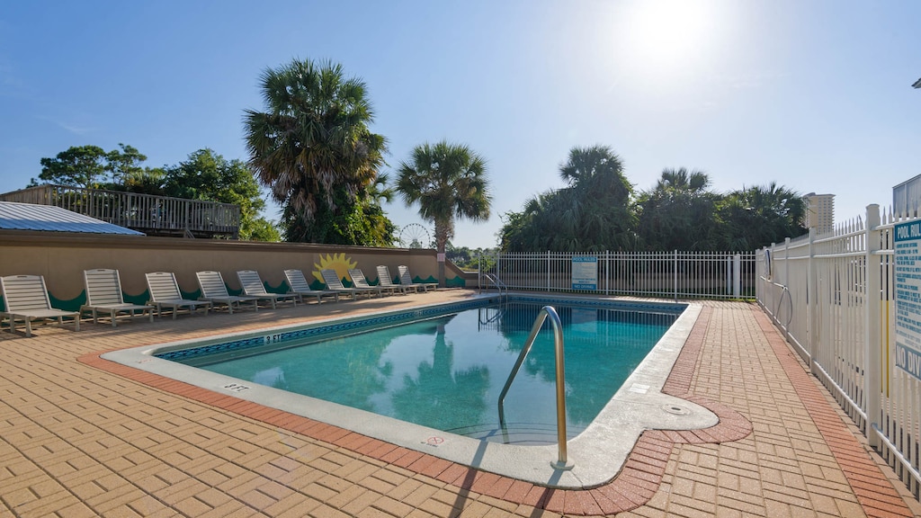 Summertowne Cottage Grounds & Amenities