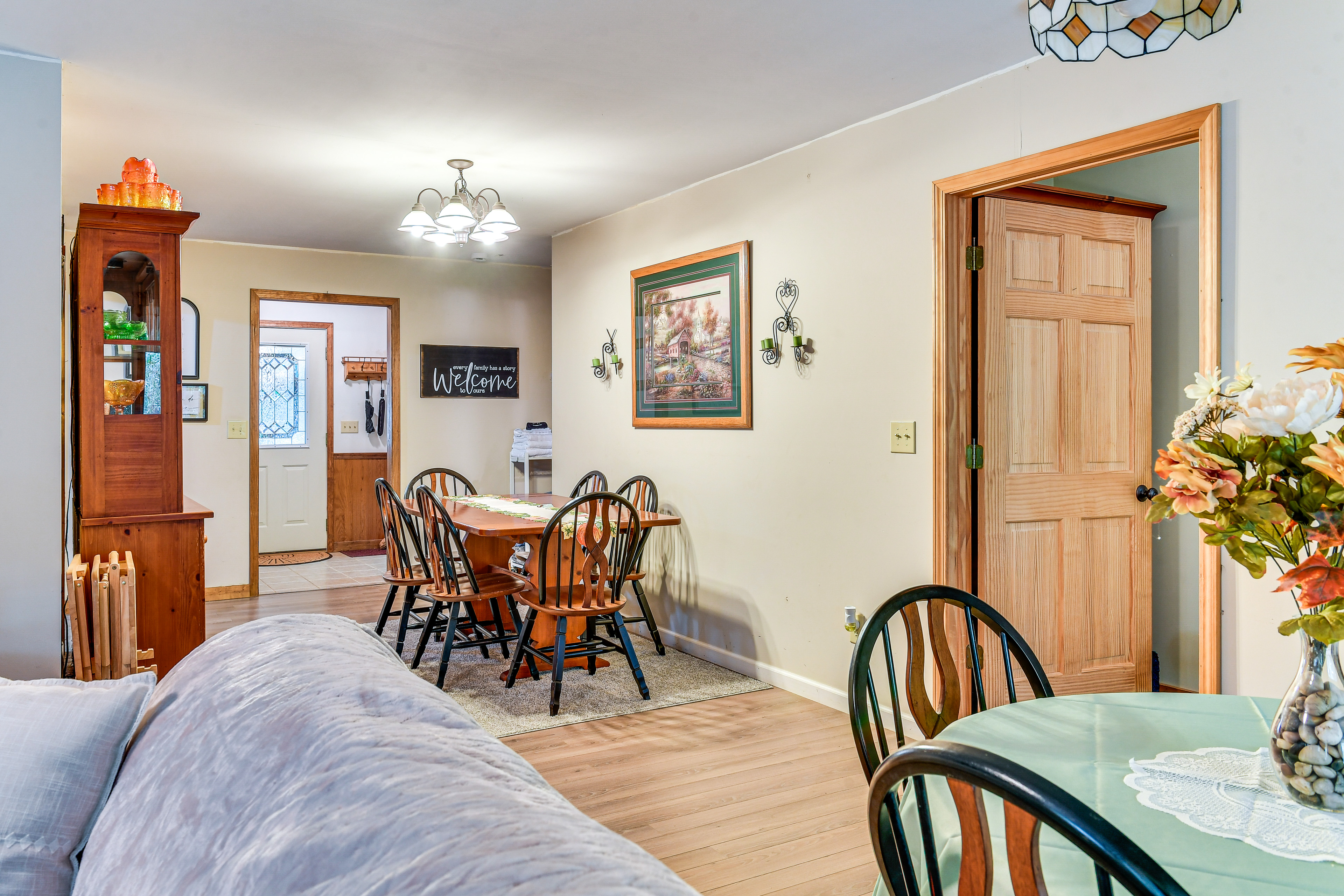 Forested Family Hideaway Near Lake Sinclair!