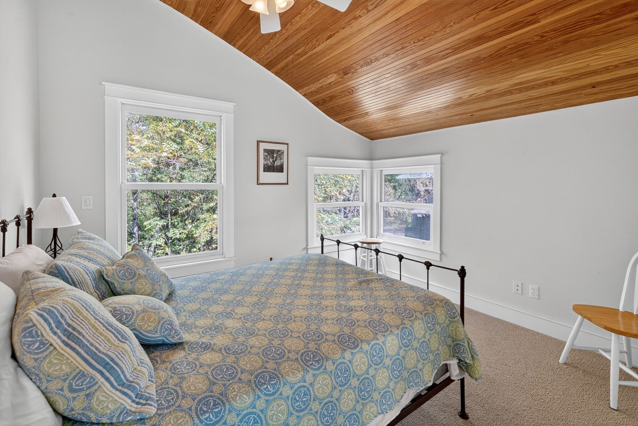 Secluded Woodland Retreat Near Starved Rock Park