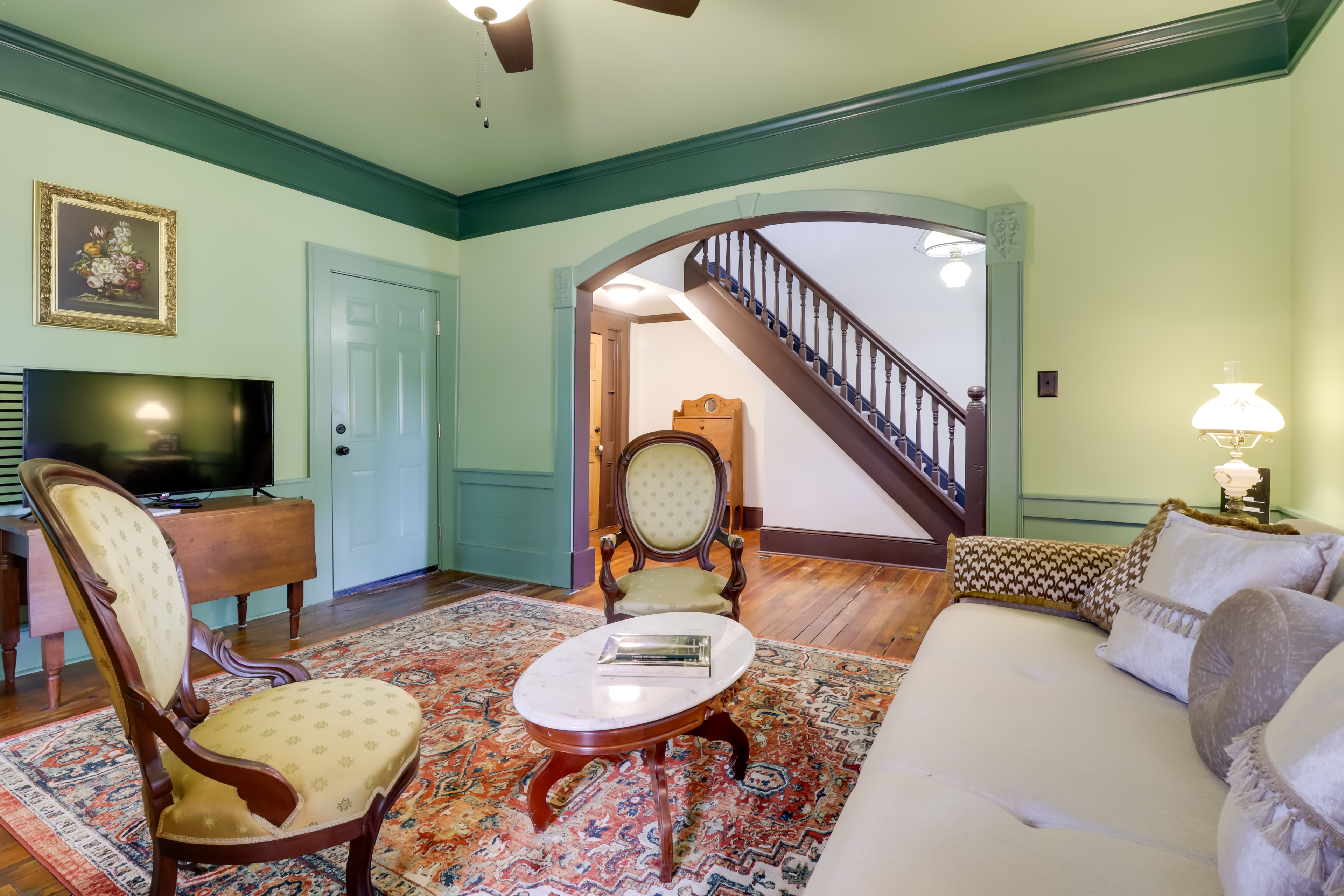 Walk to Downtown: Historic Home in Edenton’s Heart