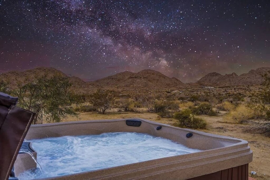 Enoy the millions of stars viewable form the hot tub and star gazing loungers