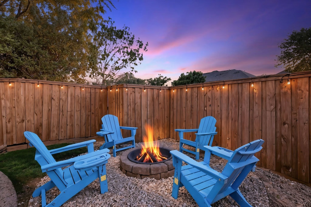 Perfect for late-night conversations and evening aperitivos, this cozy fire pit is the perfect accompaniment for stargazing and s’more roasting!