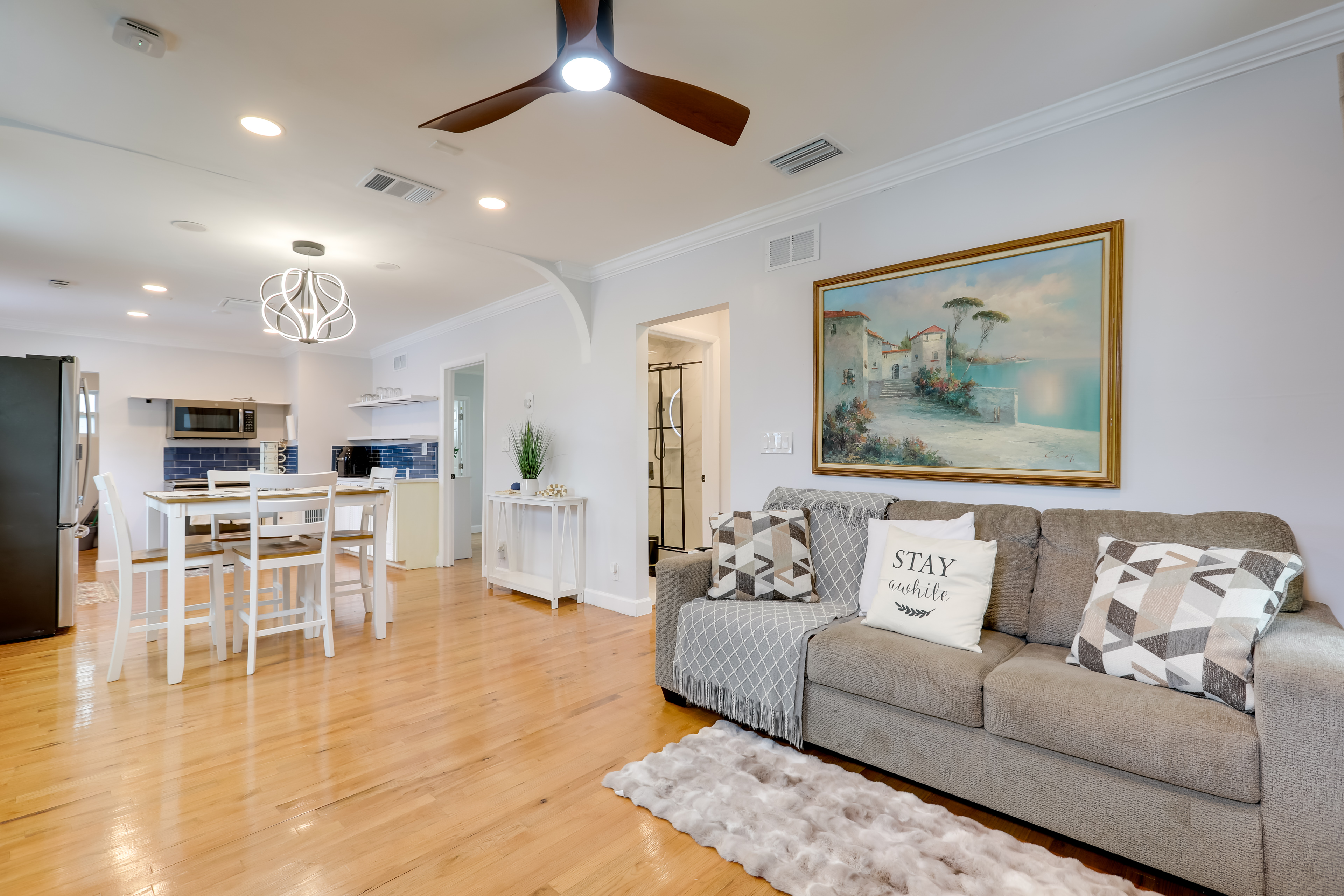Bright & Modern Home, 3 Mi to Dtwn West Palm Beach