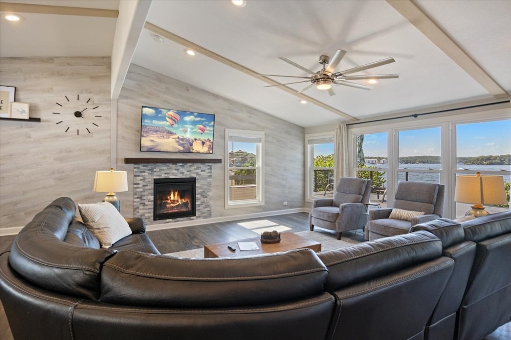 Well designed space to accommodate gatherings in comfort - always a lake view in sight.