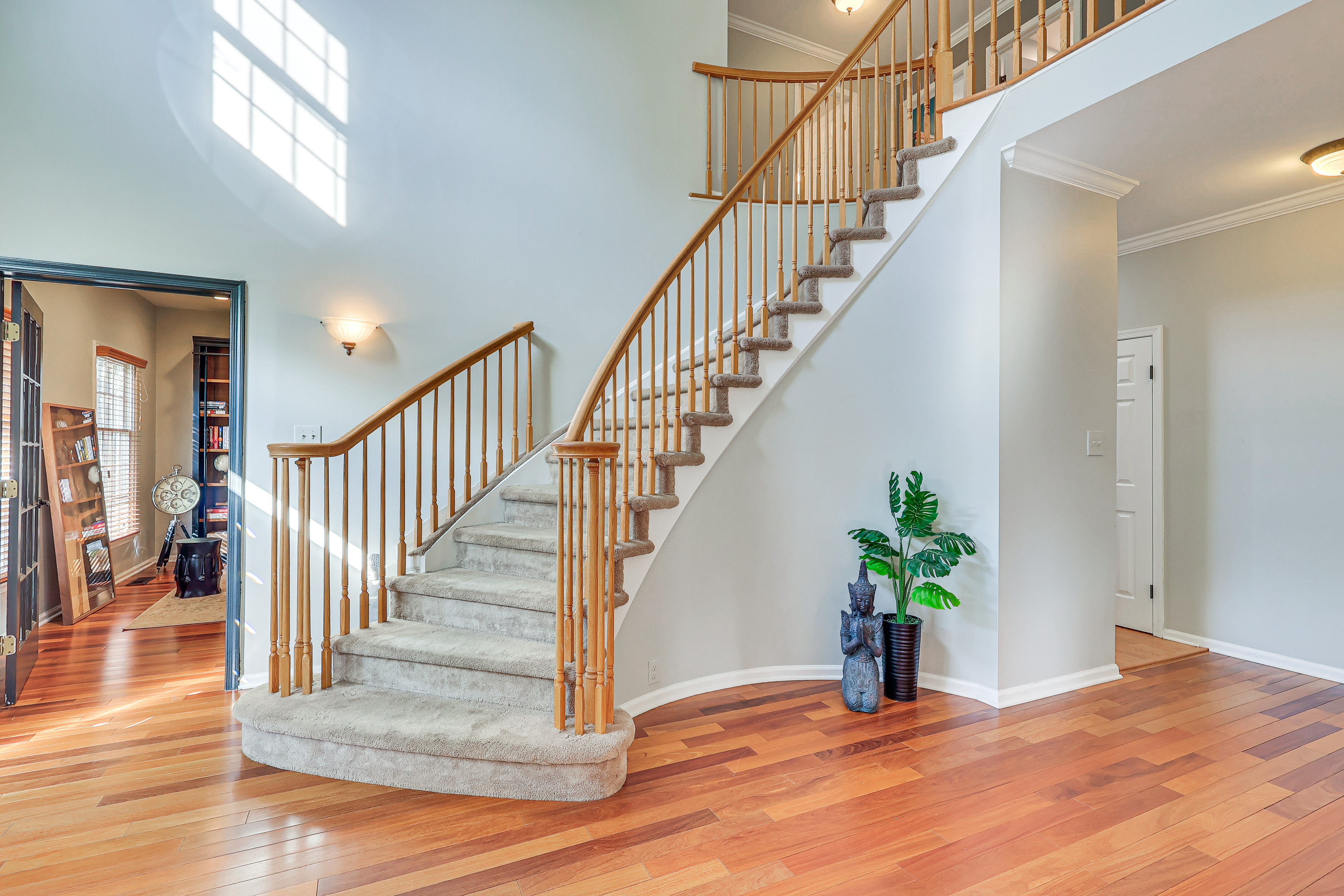 5 Mi to Princeton: Family Home w/ Deck & Yard!