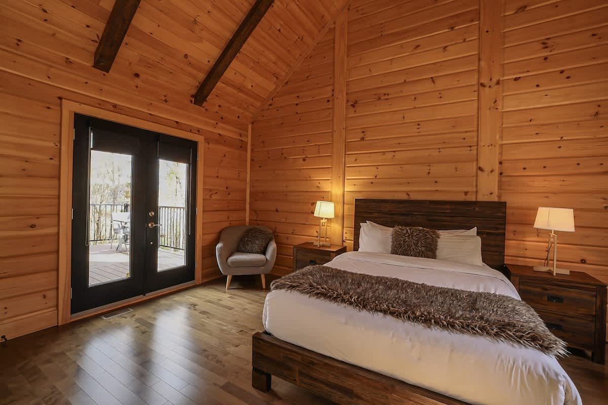 Edge of Lake Walfred - Spa - Mistral Club Walfred