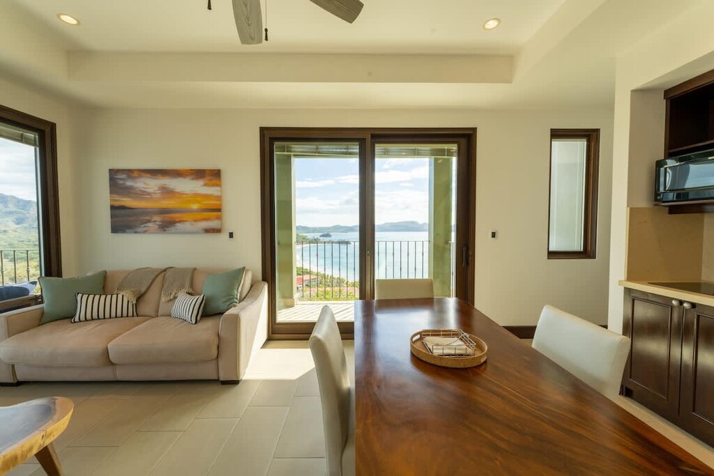 Living area with amazing ocean view