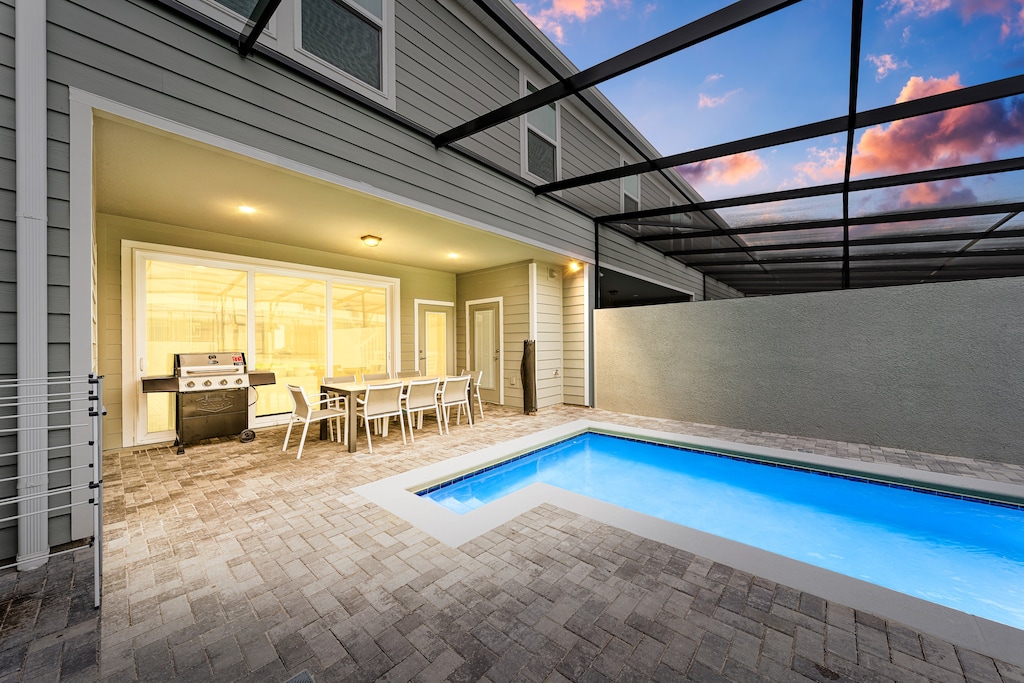 Enjoy a lovely evening outside in your al fresco dining area by the private pool, all with a private BBQ!