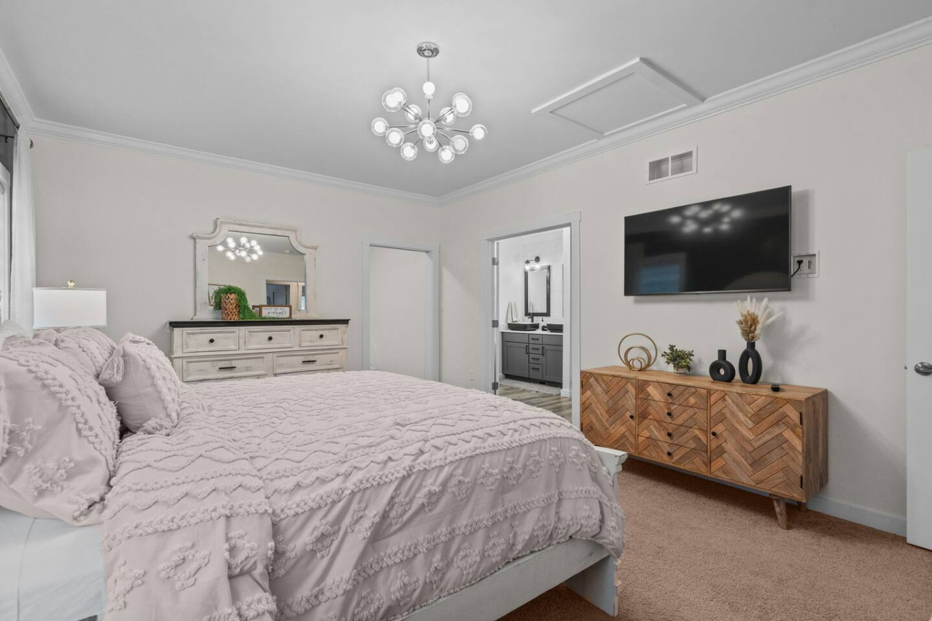 Close to Ski Liberty and Roundtop, Hot Tub, Games