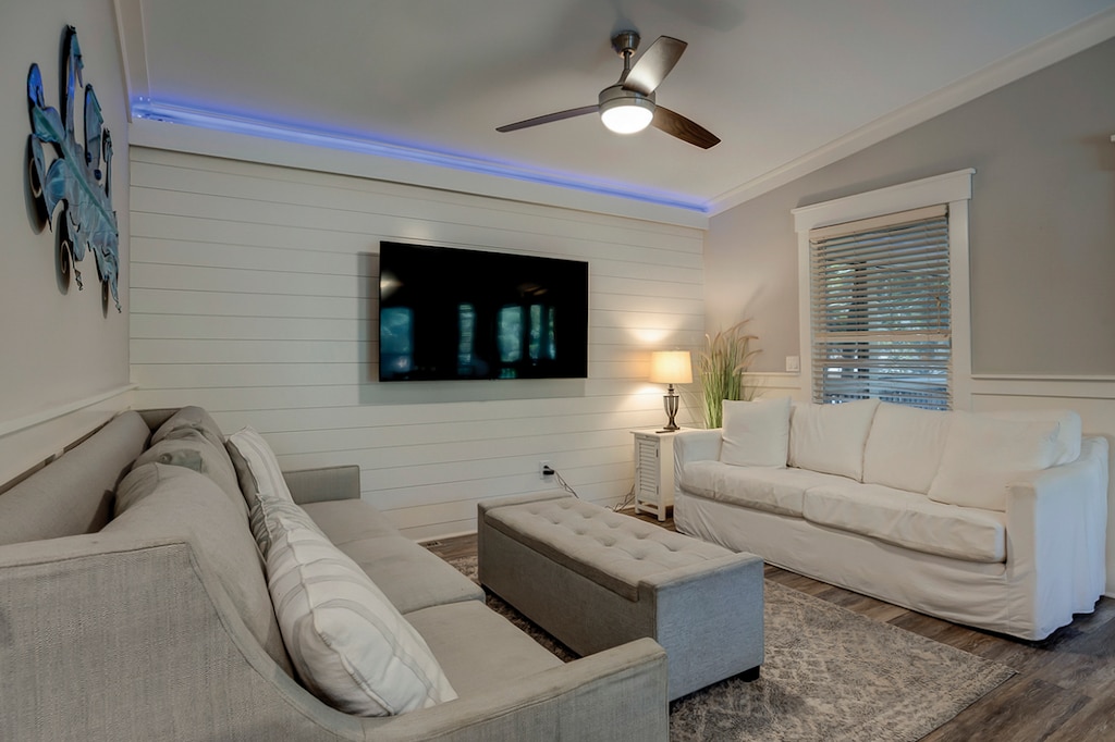 2nd Living Area