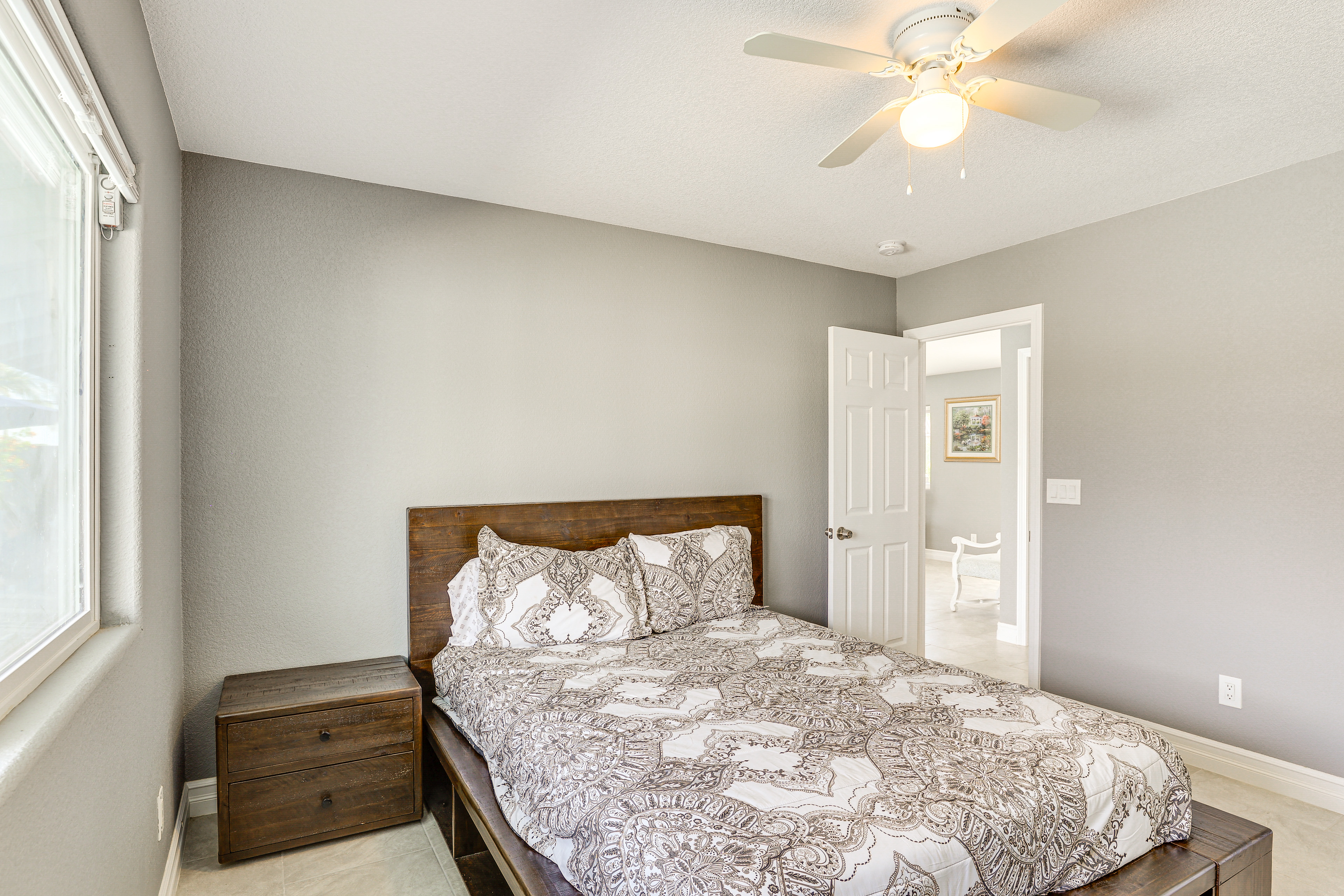 7 Mi to Fremont St: Vegas Home w/ Backyard Oasis!