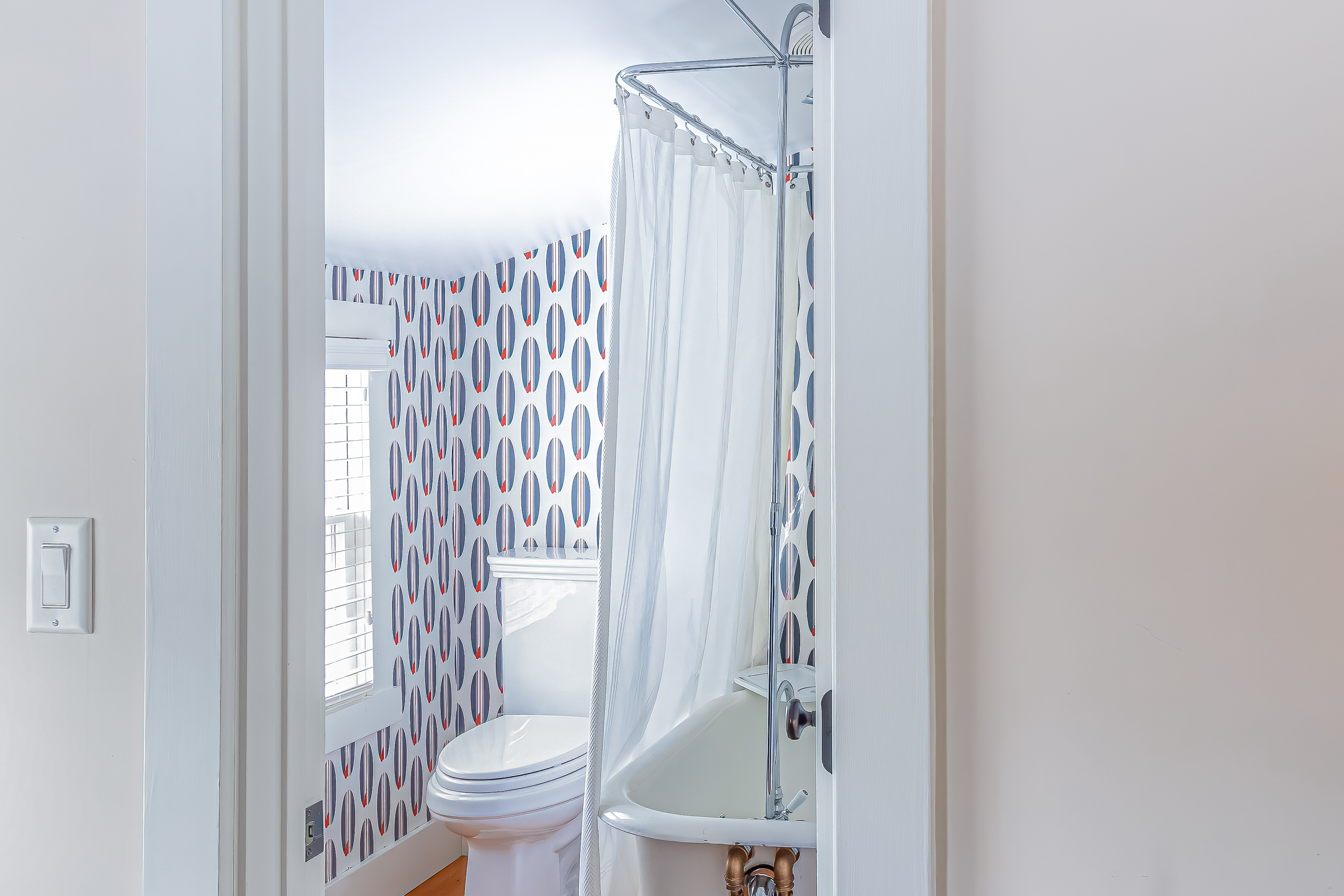 7BR Dog-Friendly Idyllic Home w/ Patio & Fire Pit