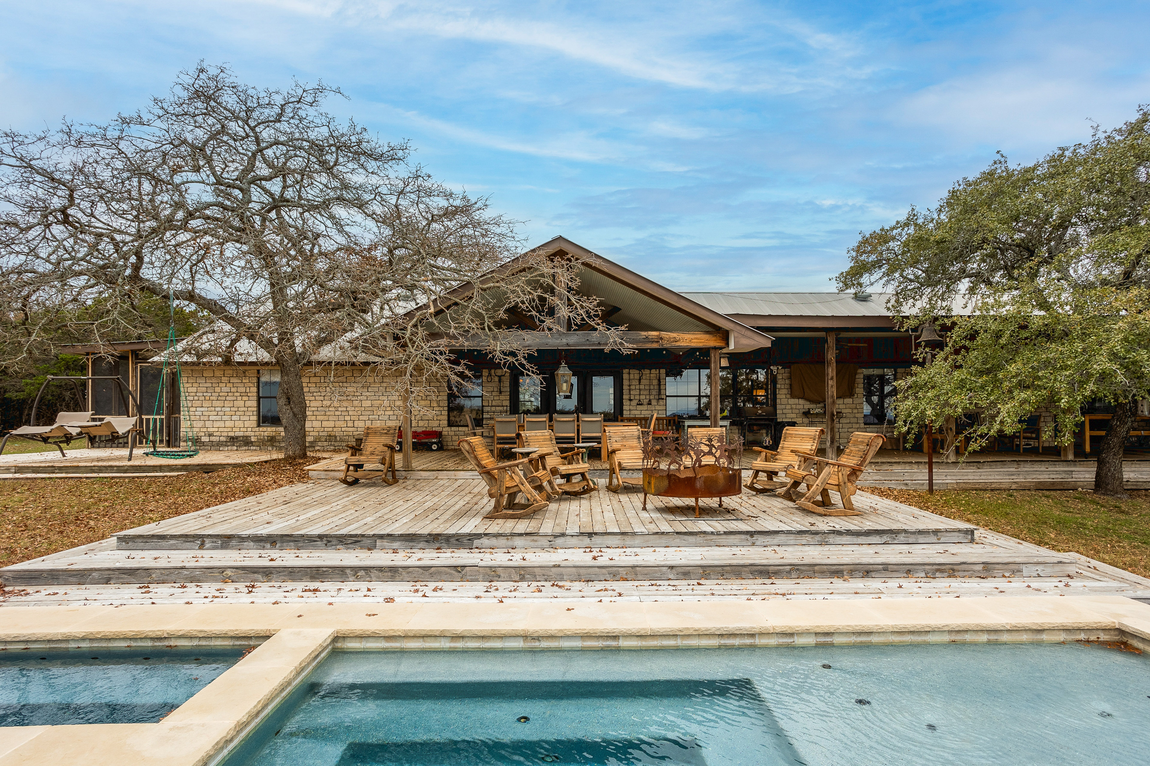 Pool, Porch & Stunning Views: Spacious Texas Home!
