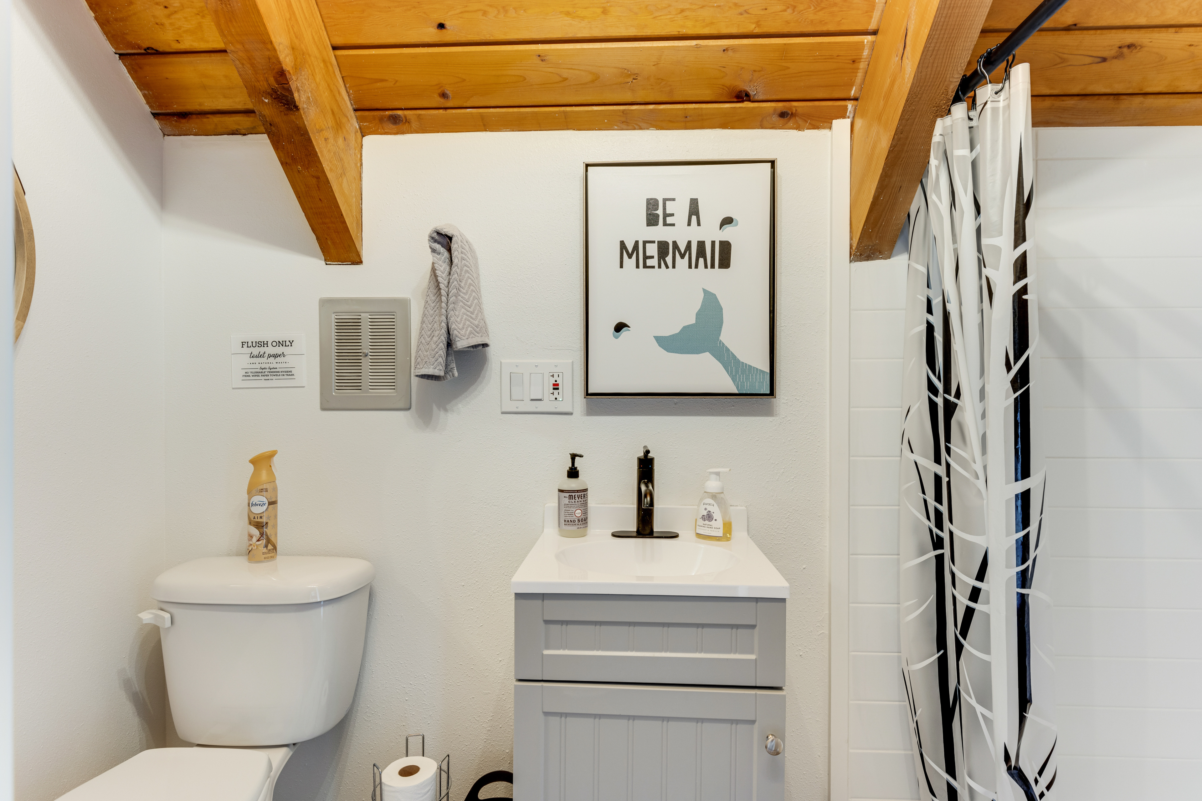 Escape on the River: Waterfront Home