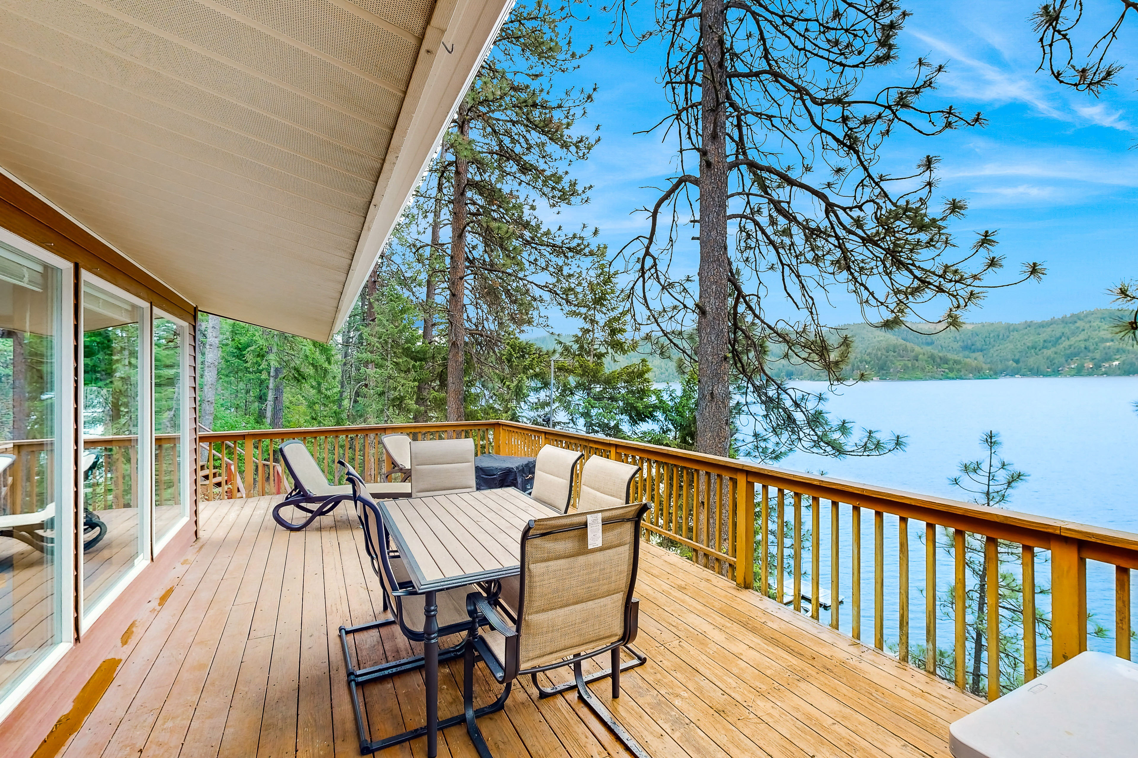 Dock, Deer Lake Access! Fishermen's Paradise