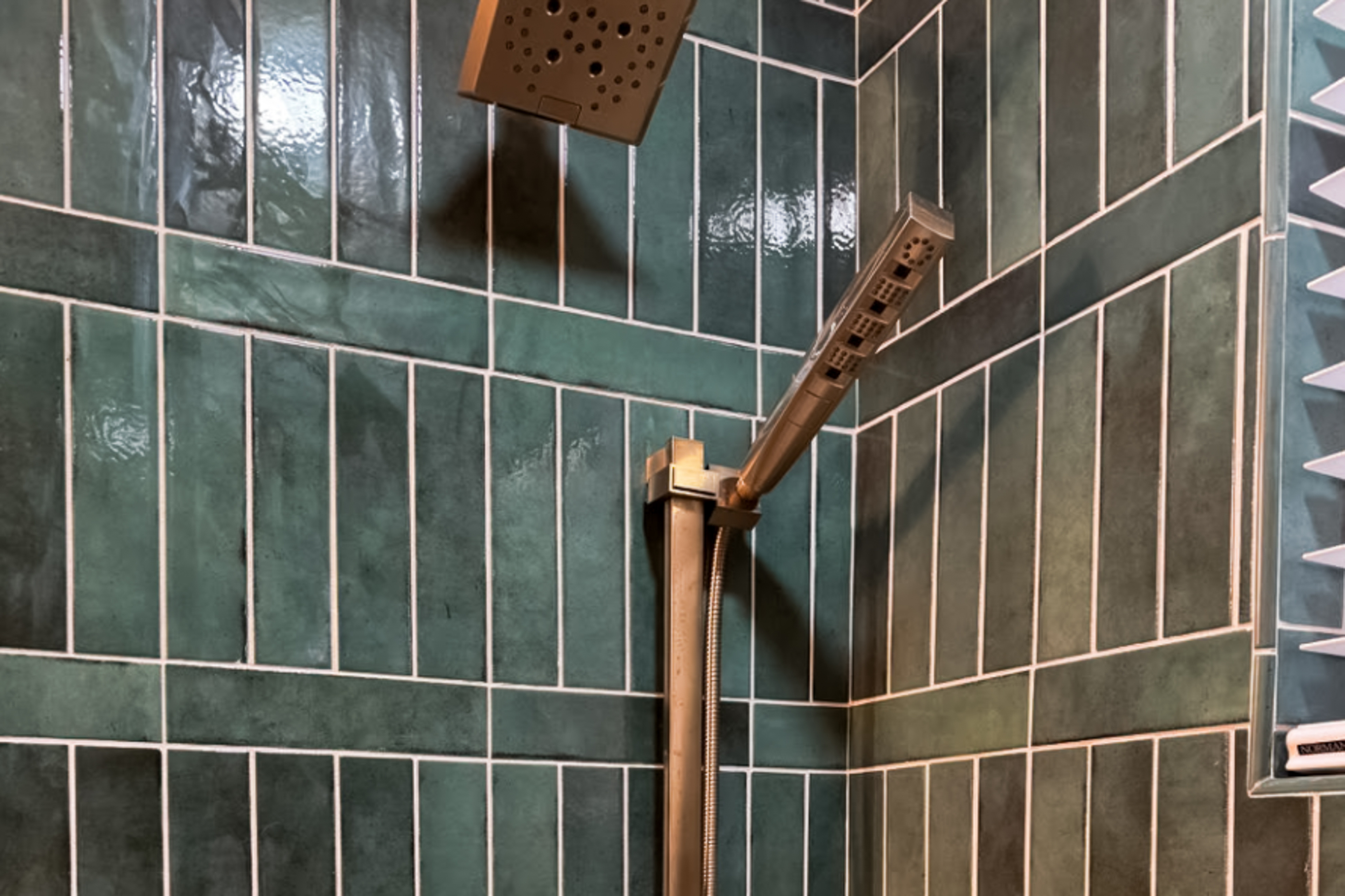 3BR House in the Pines On Golf Course