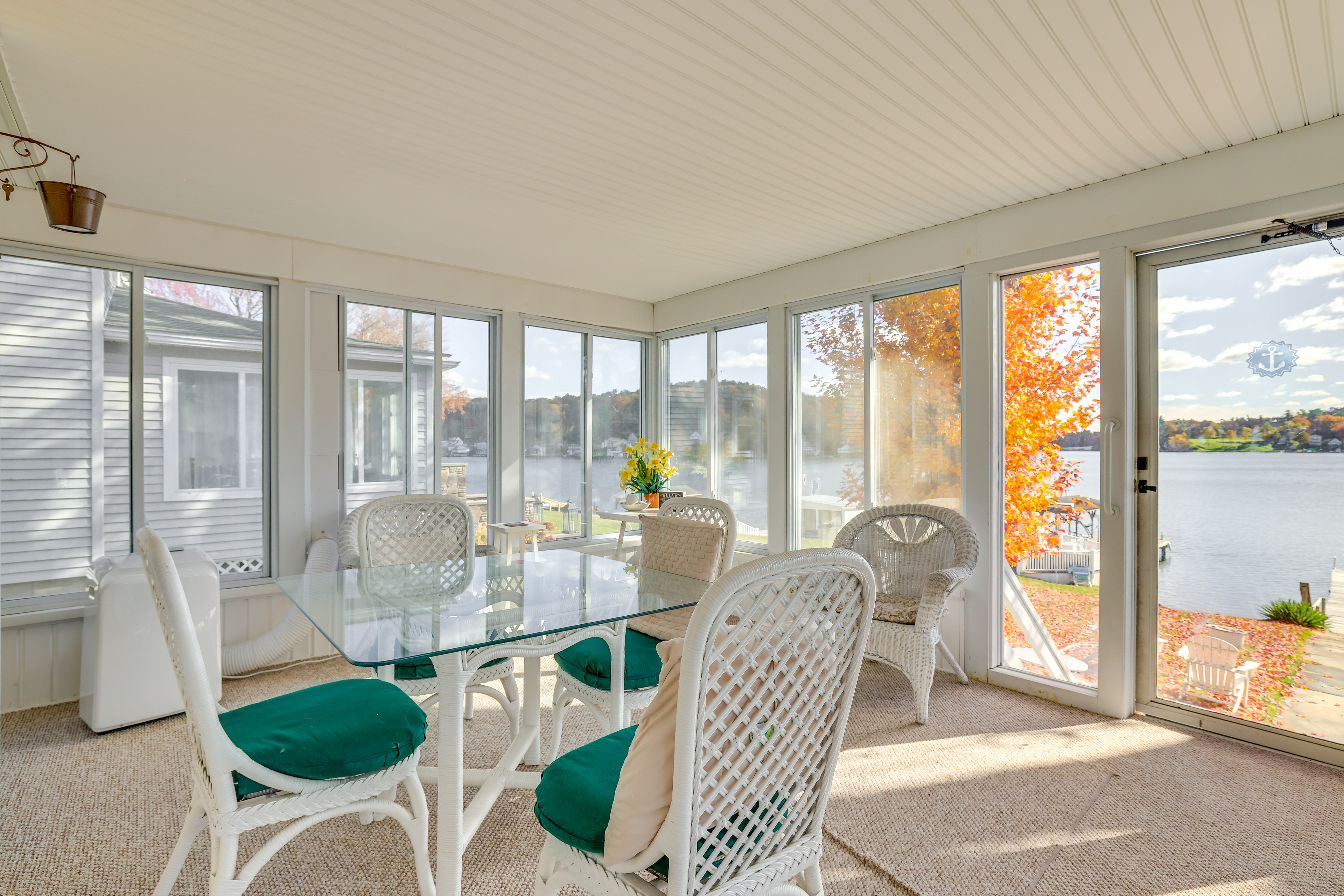 All-Season Getaway on Lake Winola: Dock & Sunroom!