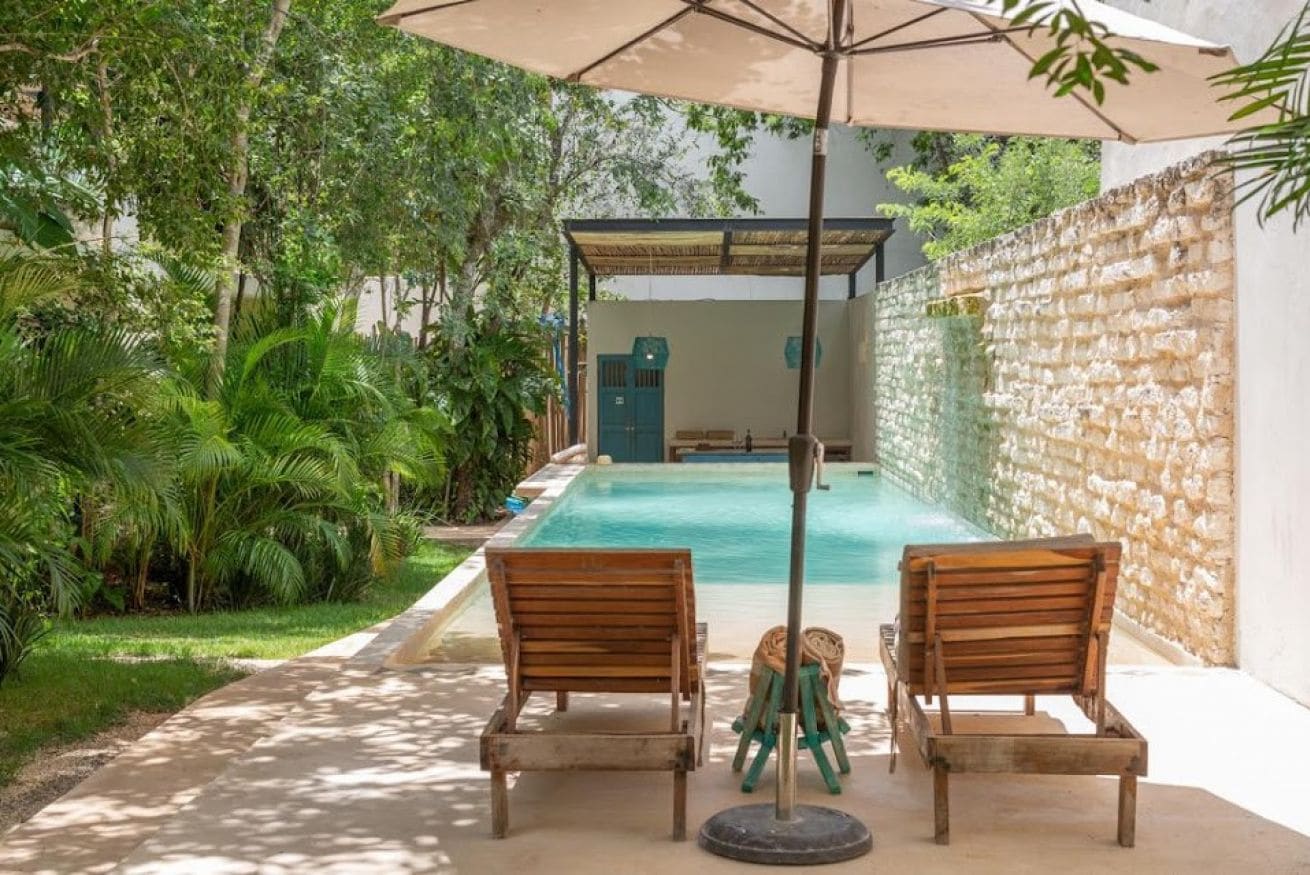 Oasis Moderno con 2 BR, Terraza y Alberca Privada