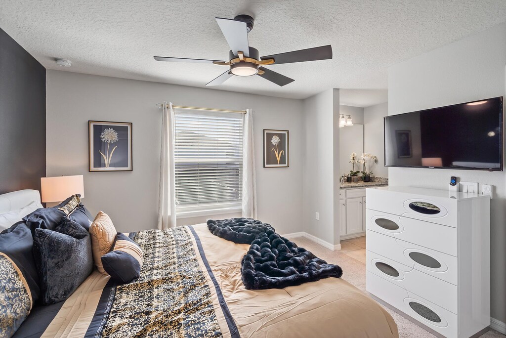 King Bedroom 7 Upstairs Shared Bathroom 43" Roku TV