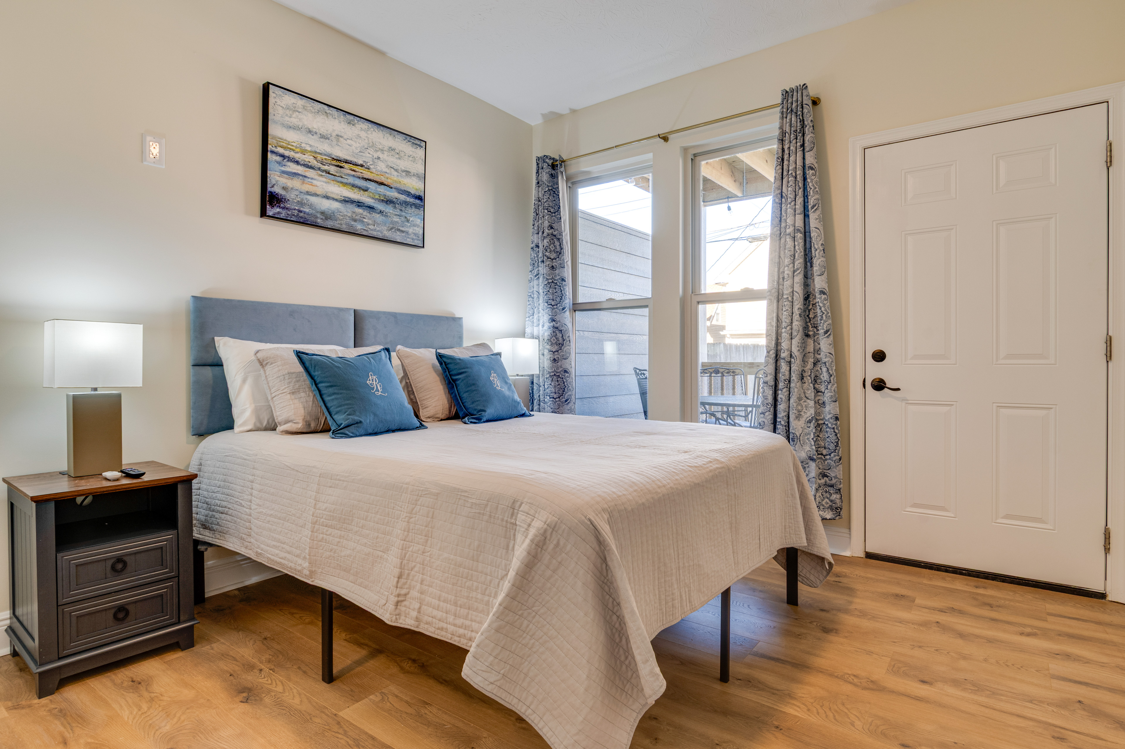 Walk to Fountain Square Arts & Eats: Indy Escape