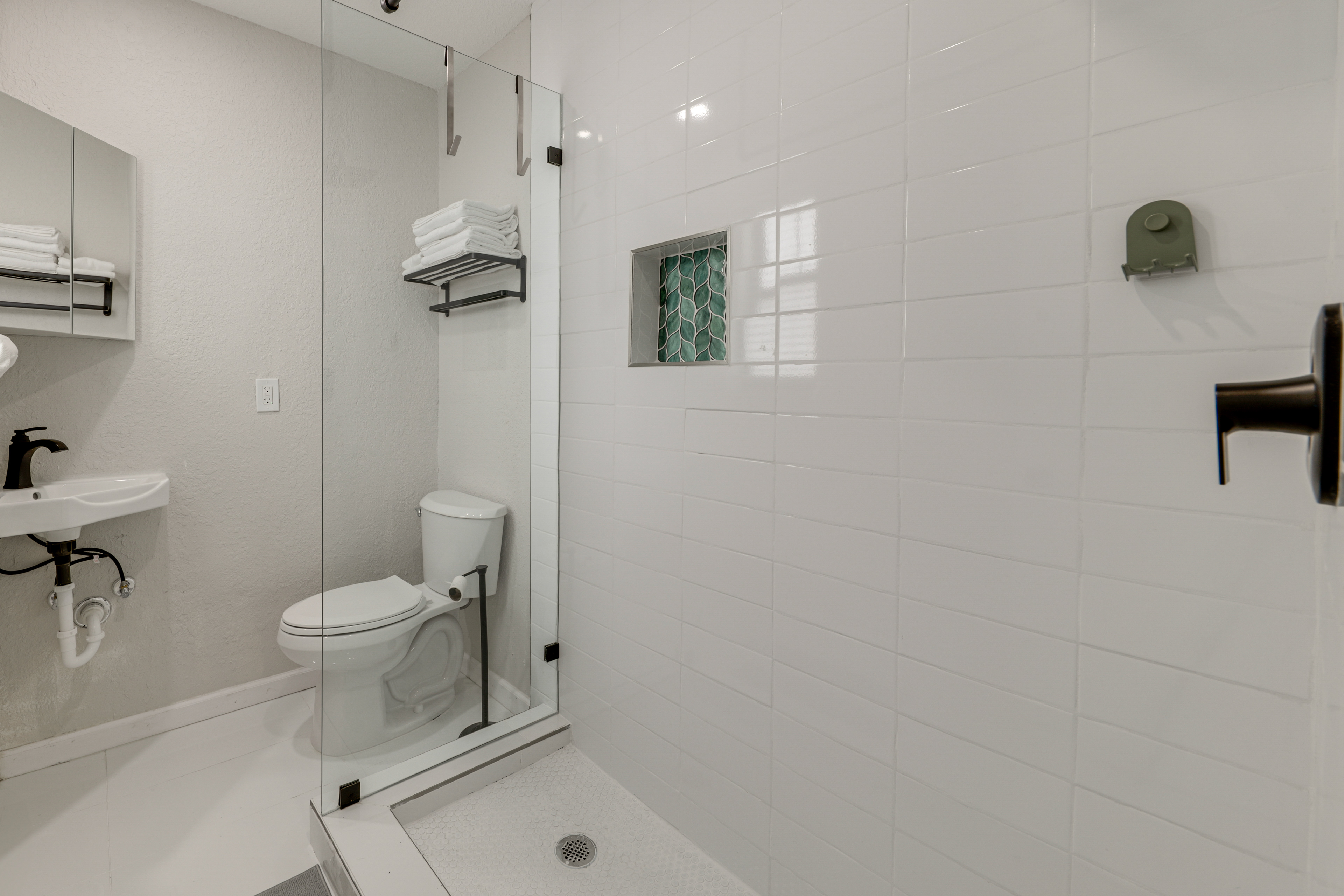 Flexible Family Living! Modern Pompano Beach Home