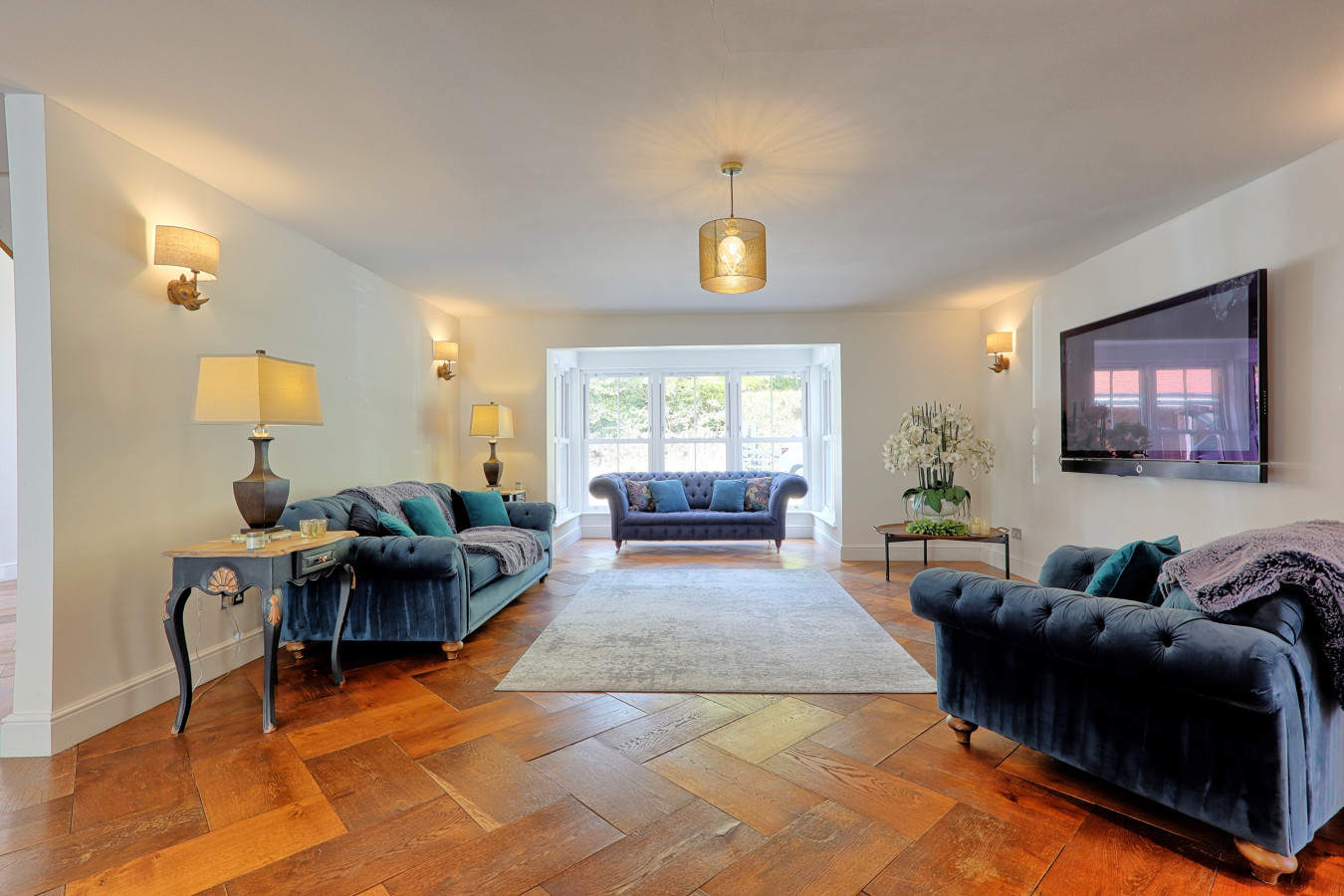 Mayrose House: 6BR 4BATH Luxe Spacious Retreat