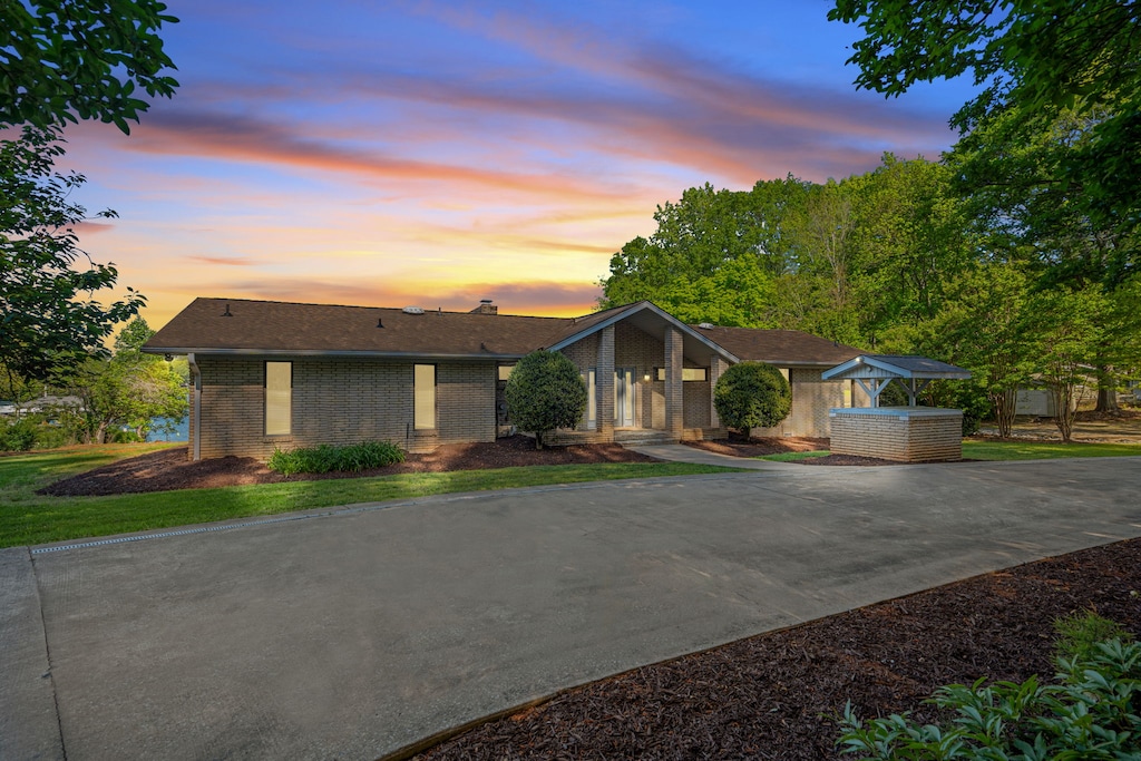 Night time at Brick n' Beam.