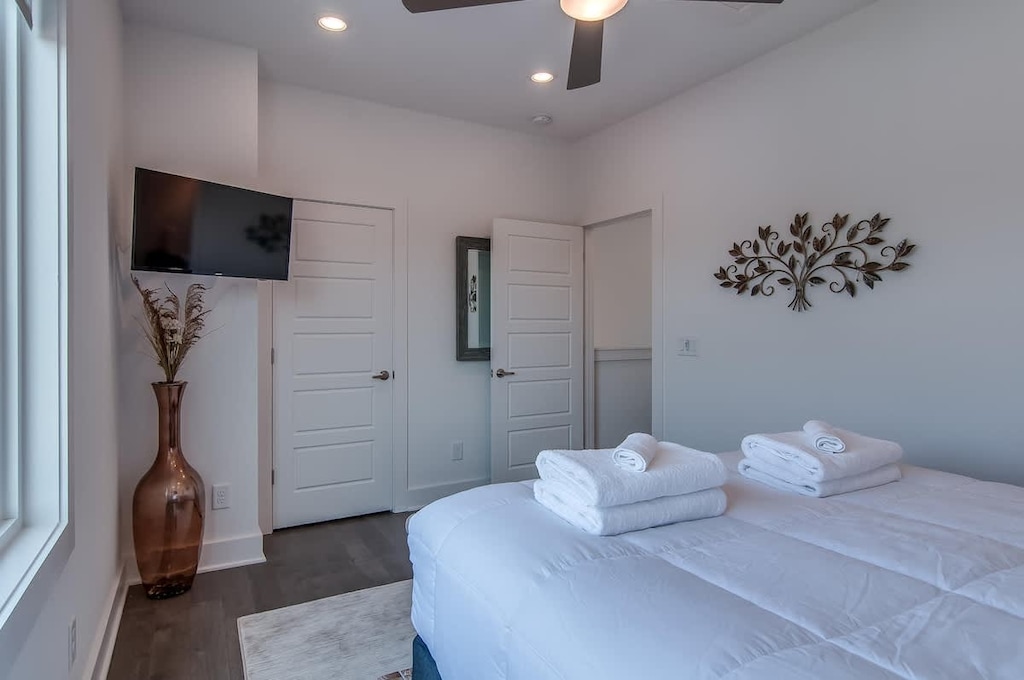 The East Side Vibe-large-025-021-25-1500x997-72dpi