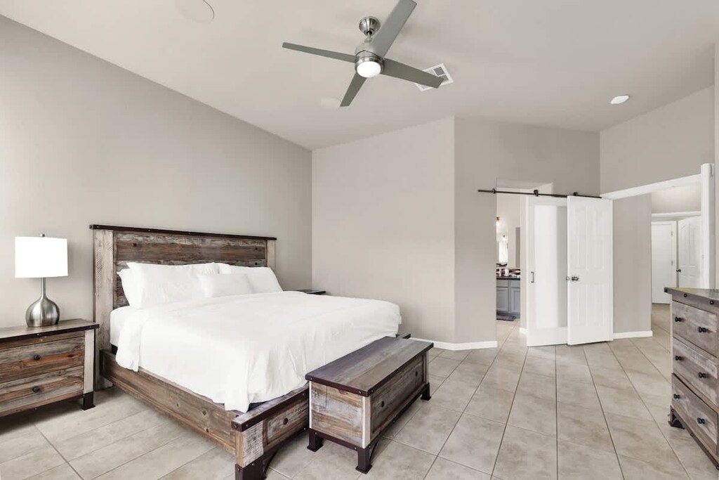 Rest easy on hotel-quality sheets and duvets for a 5-star sleep experience.