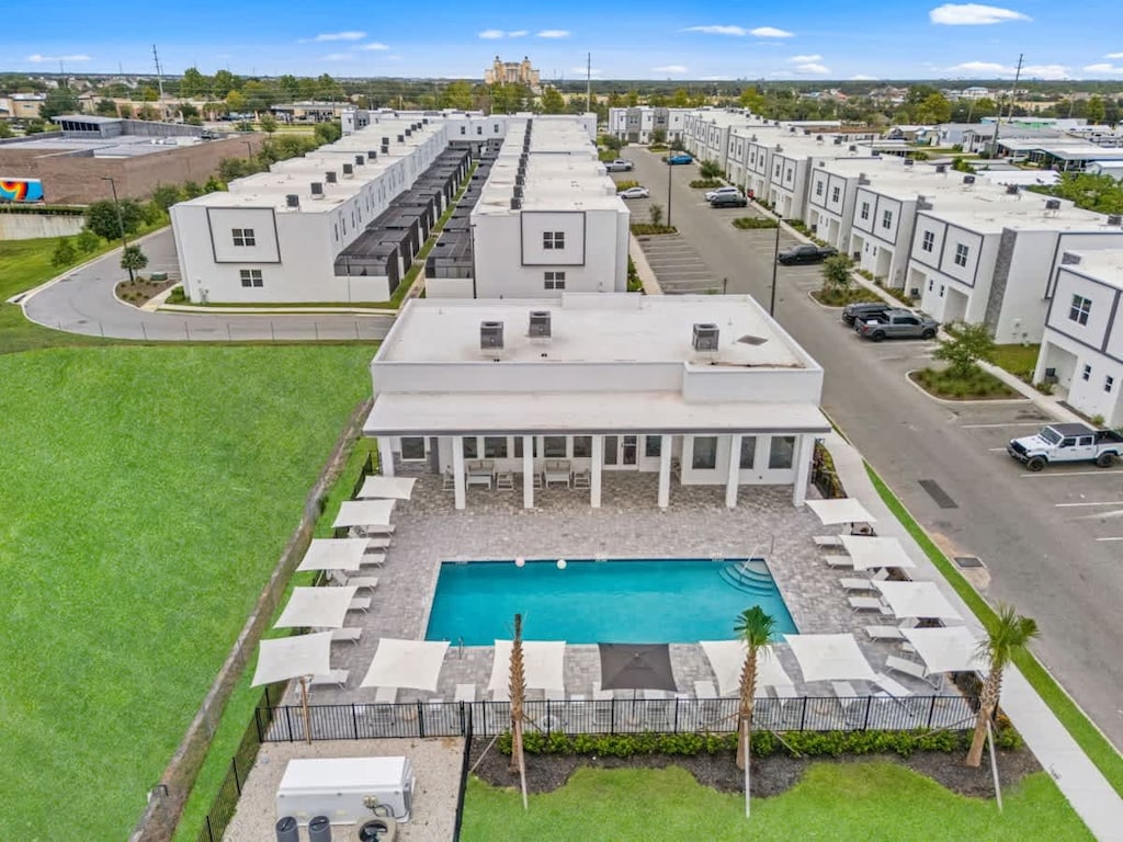 Clubhouse amenities with pool, lounges, and more, your perfect spot to relax or connect.