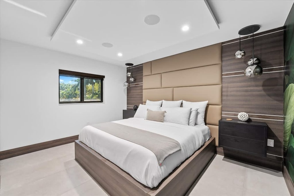 Elegant bedrooms with Alaskan King & King beds, hotel-quality linens, smart TVs, and plenty of storage.