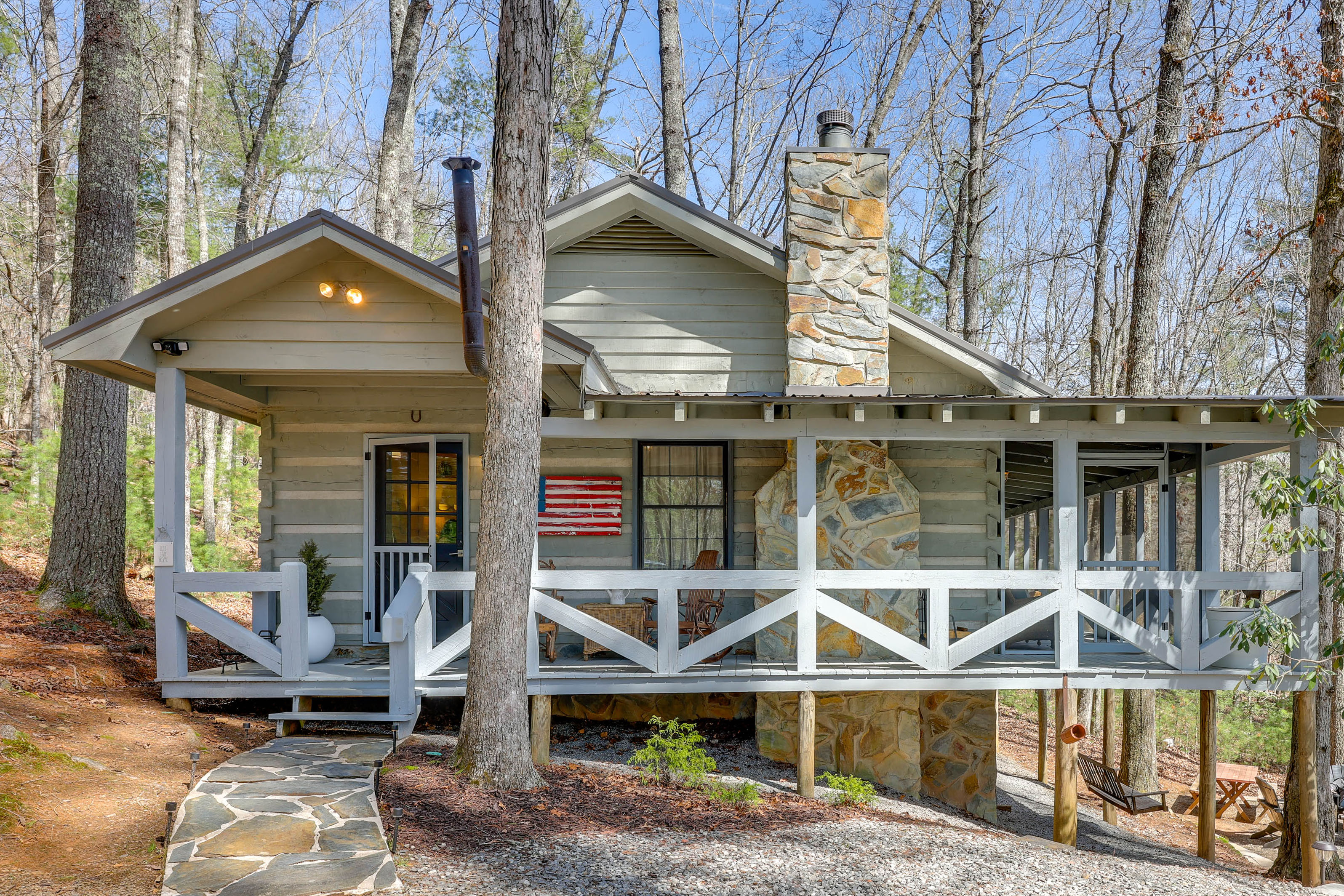 'Peace of Aska' Cabin w/ Hot Tub & Fire Pit!