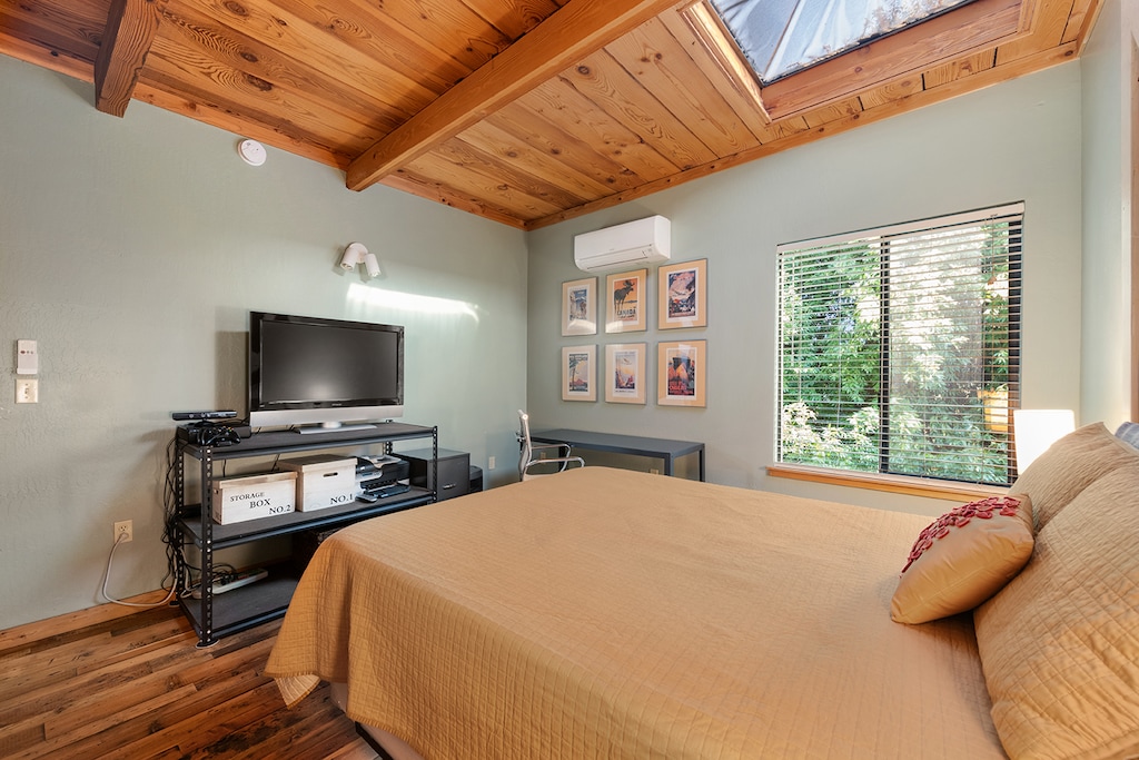 Watch TV from the bed or enjoy a late morning in our favorite room in the house.