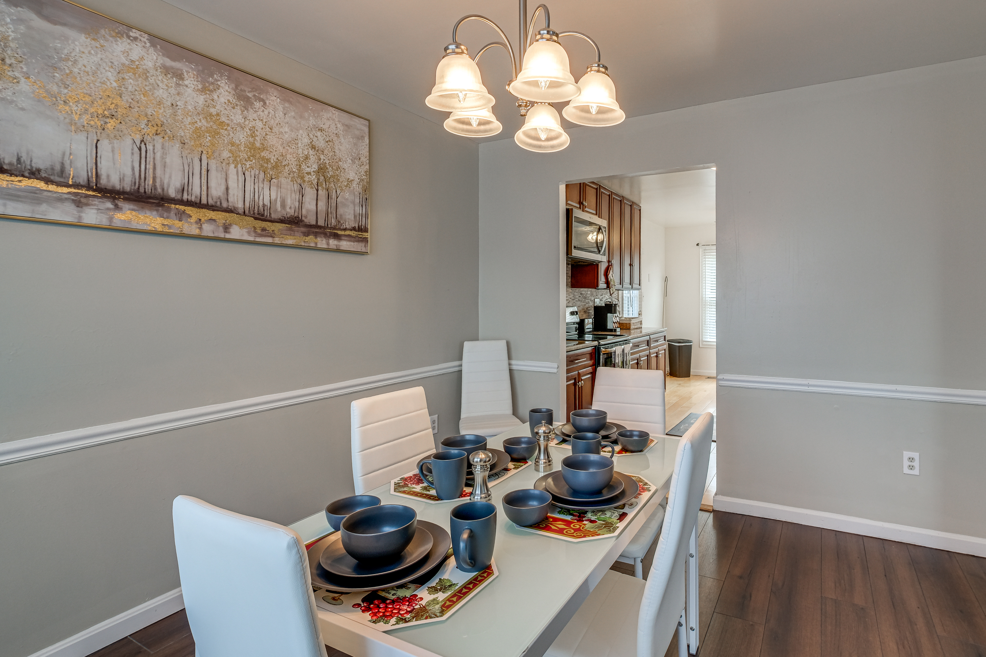 10 Mi to National Harbor: Family-Friendly Home