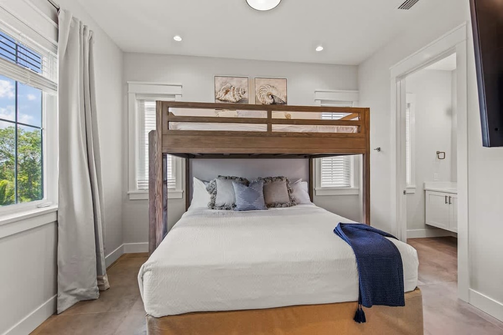 Bedroom 6 (Bunk Room) - Custom Full over King Bunk Bed