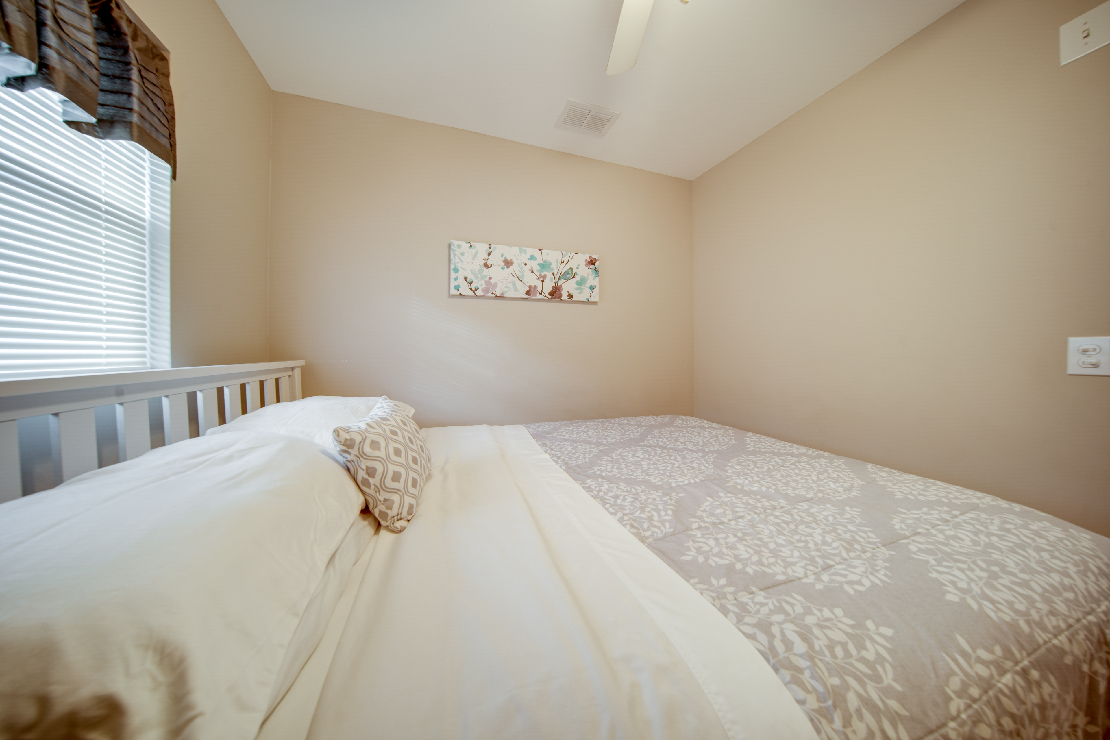 Lake Erie Escape 1/2 Mi to Water: Families Welcome