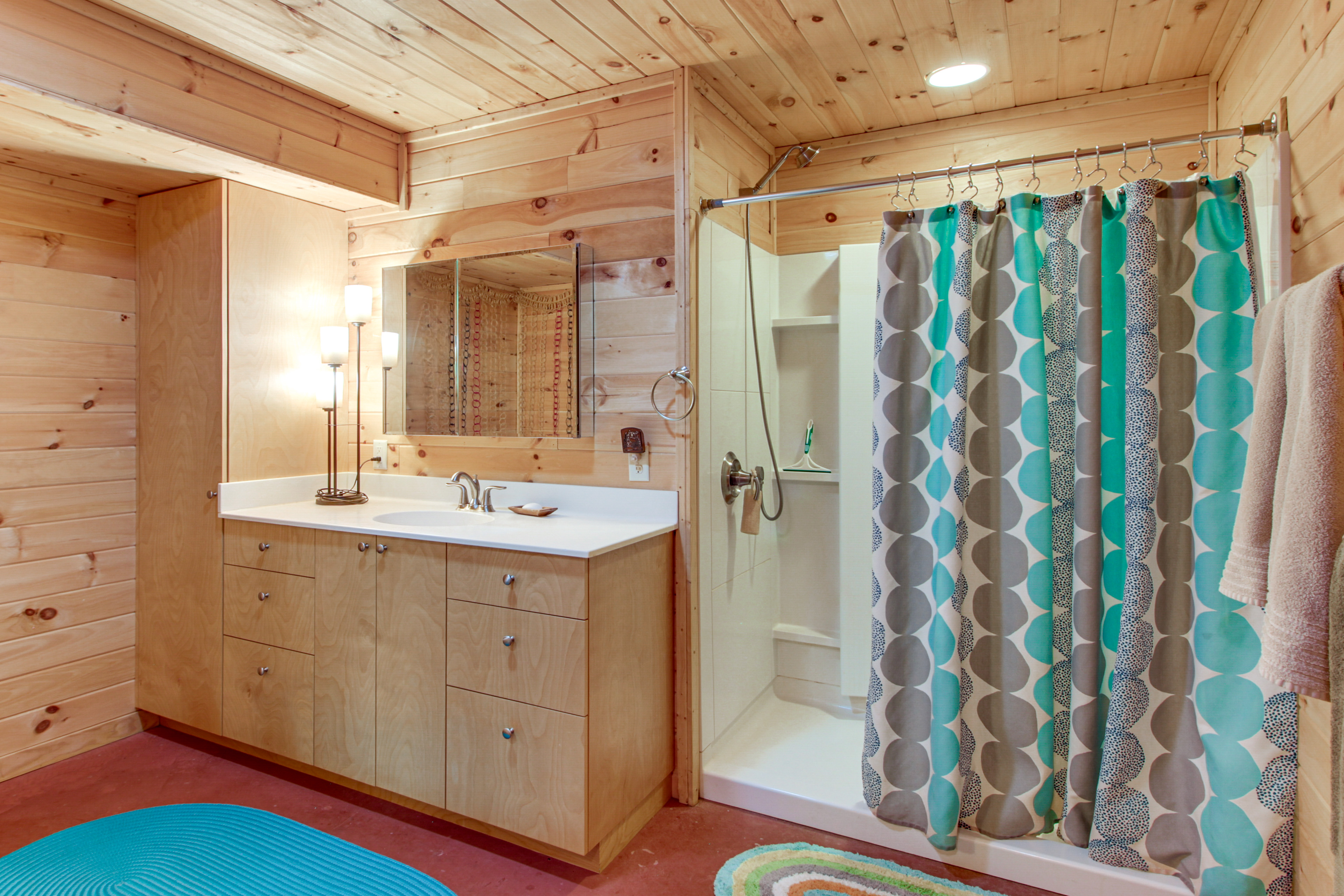 Dock & Foosball: Esquagama Lake Family Cabin